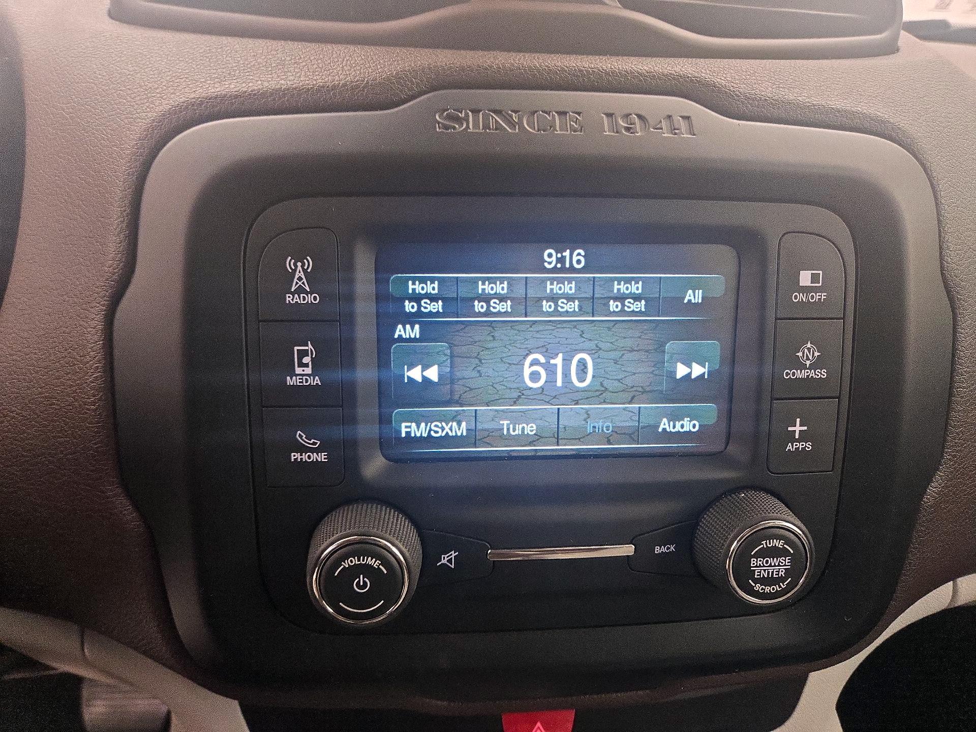 Thumbnail: 2017 Jeep Renegade - 15