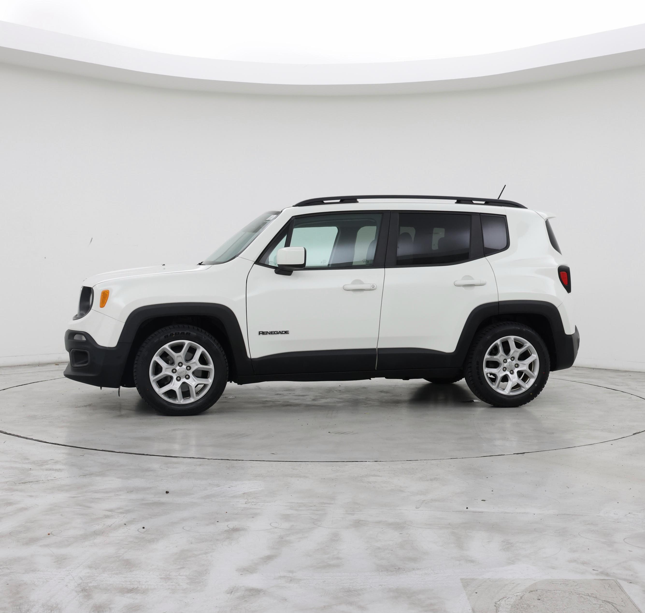 Thumbnail: 2017 Jeep Renegade - 3