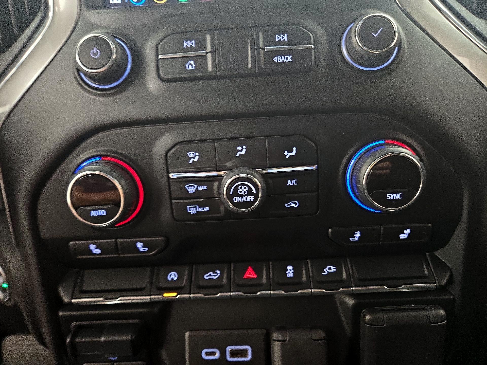 Thumbnail: 2022 Chevrolet Silverado 1500 - 16