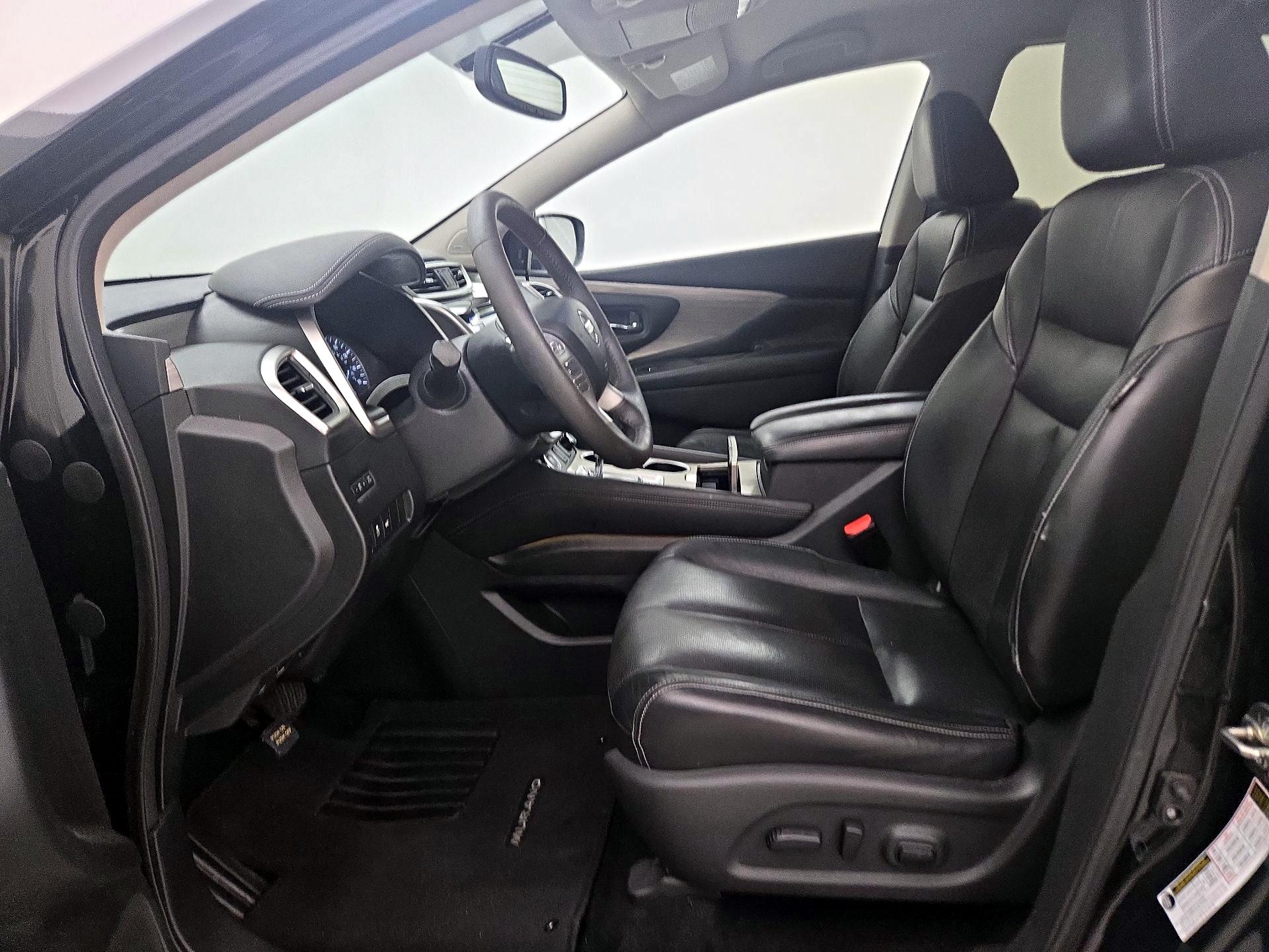 Thumbnail: 2016 Nissan Murano - 11