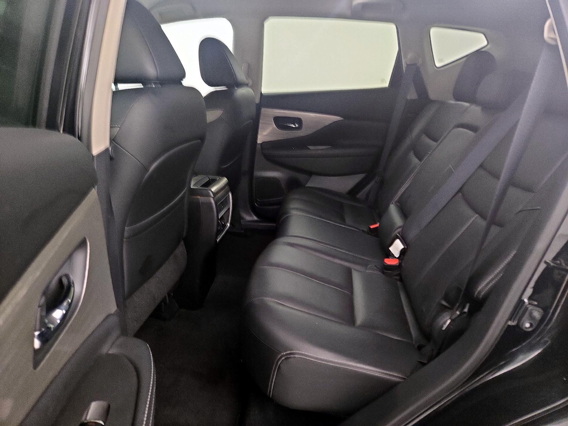 Thumbnail: 2016 Nissan Murano - 20