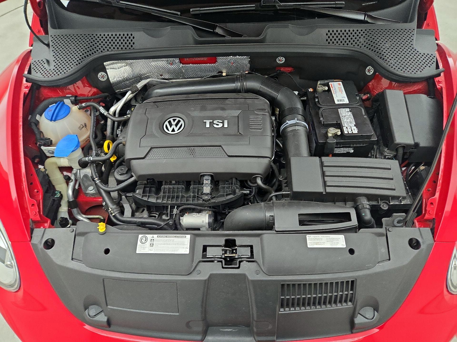 Thumbnail: 2014 Volkswagen Beetle - 20