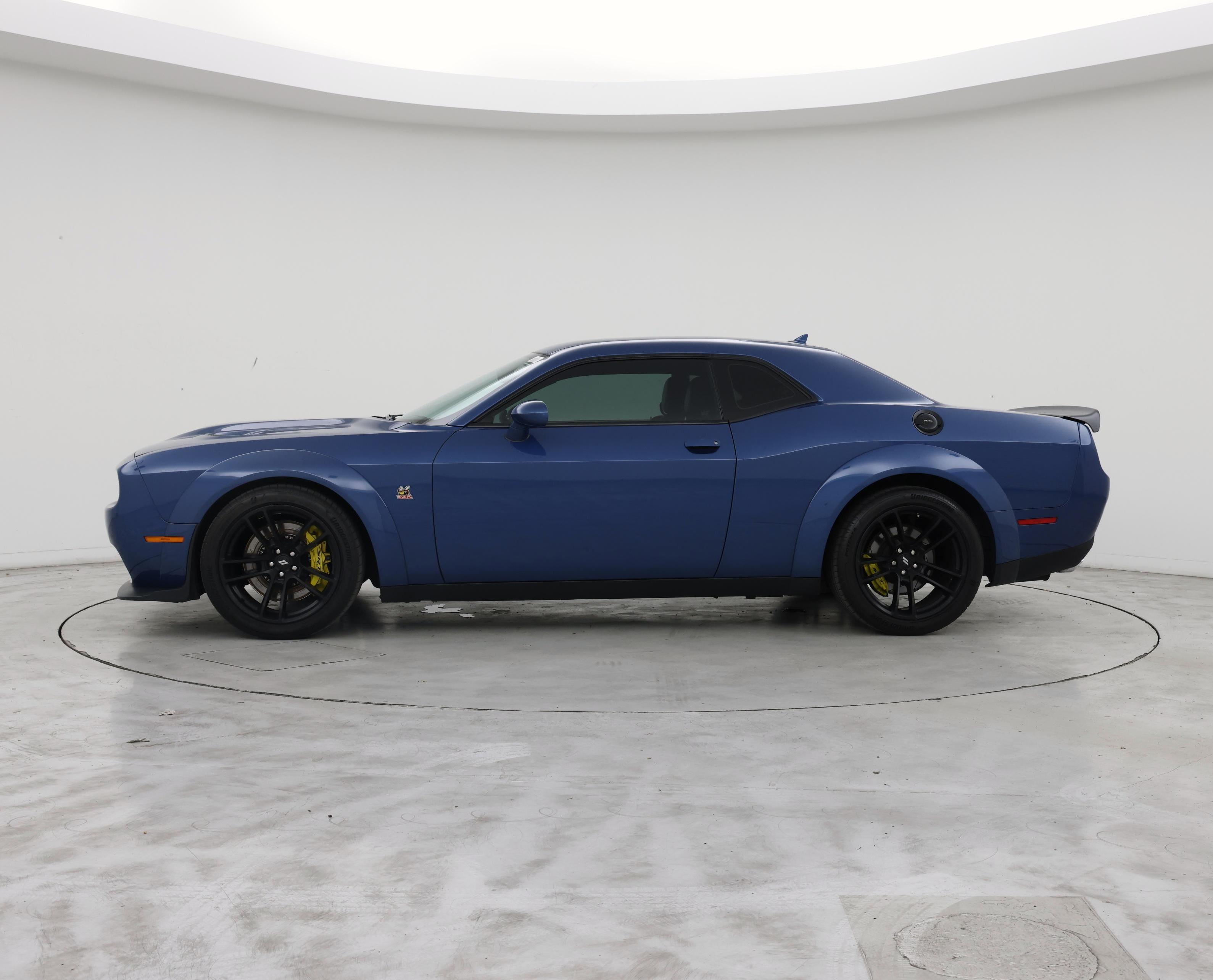 Thumbnail: 2020 Dodge Challenger - 3