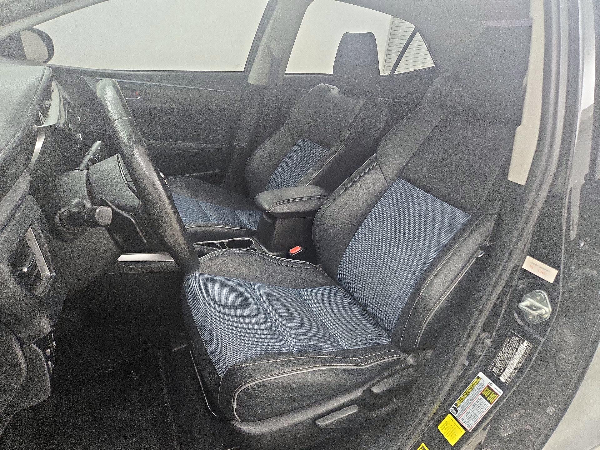 Thumbnail: 2015 Toyota Corolla - 11