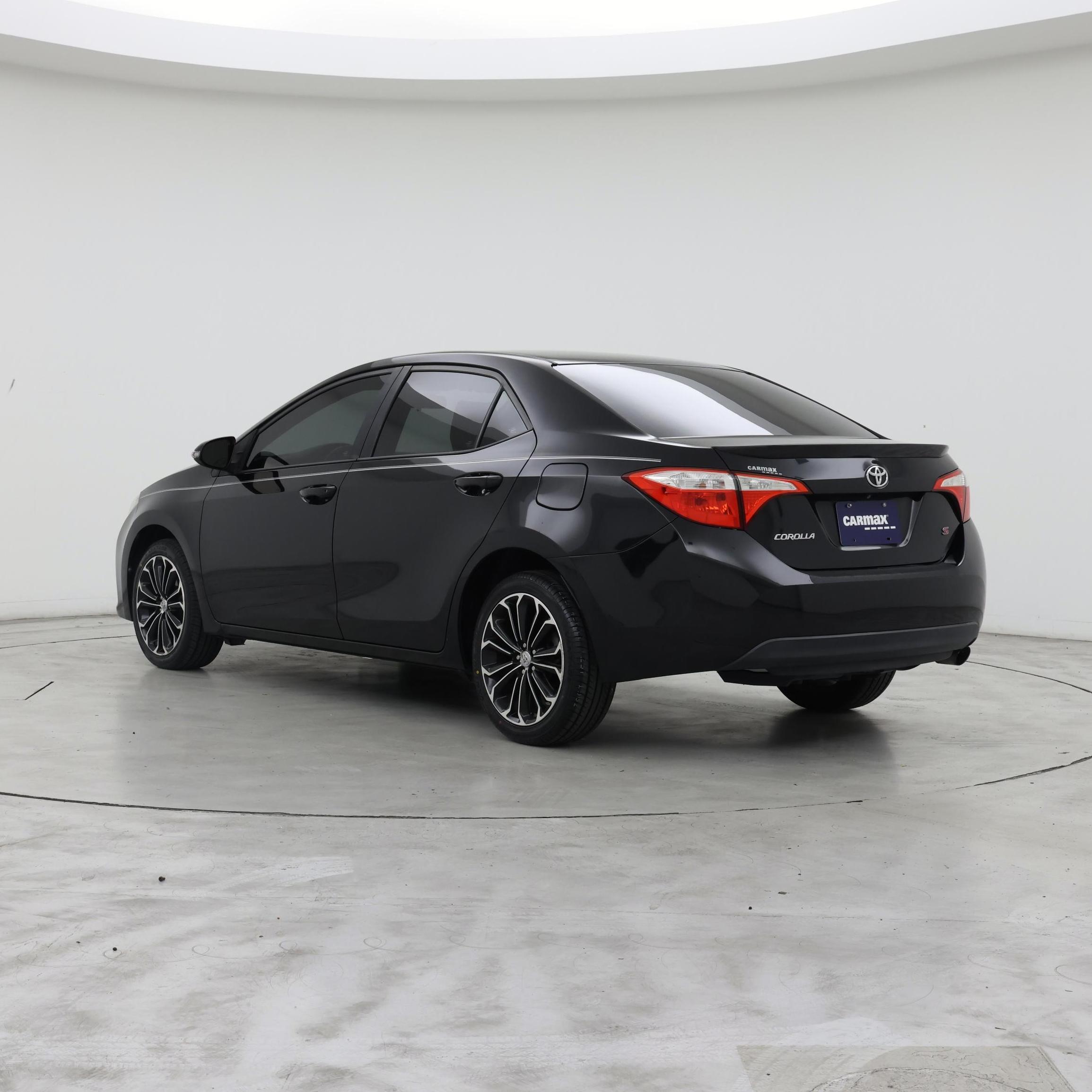Thumbnail: 2015 Toyota Corolla - 2