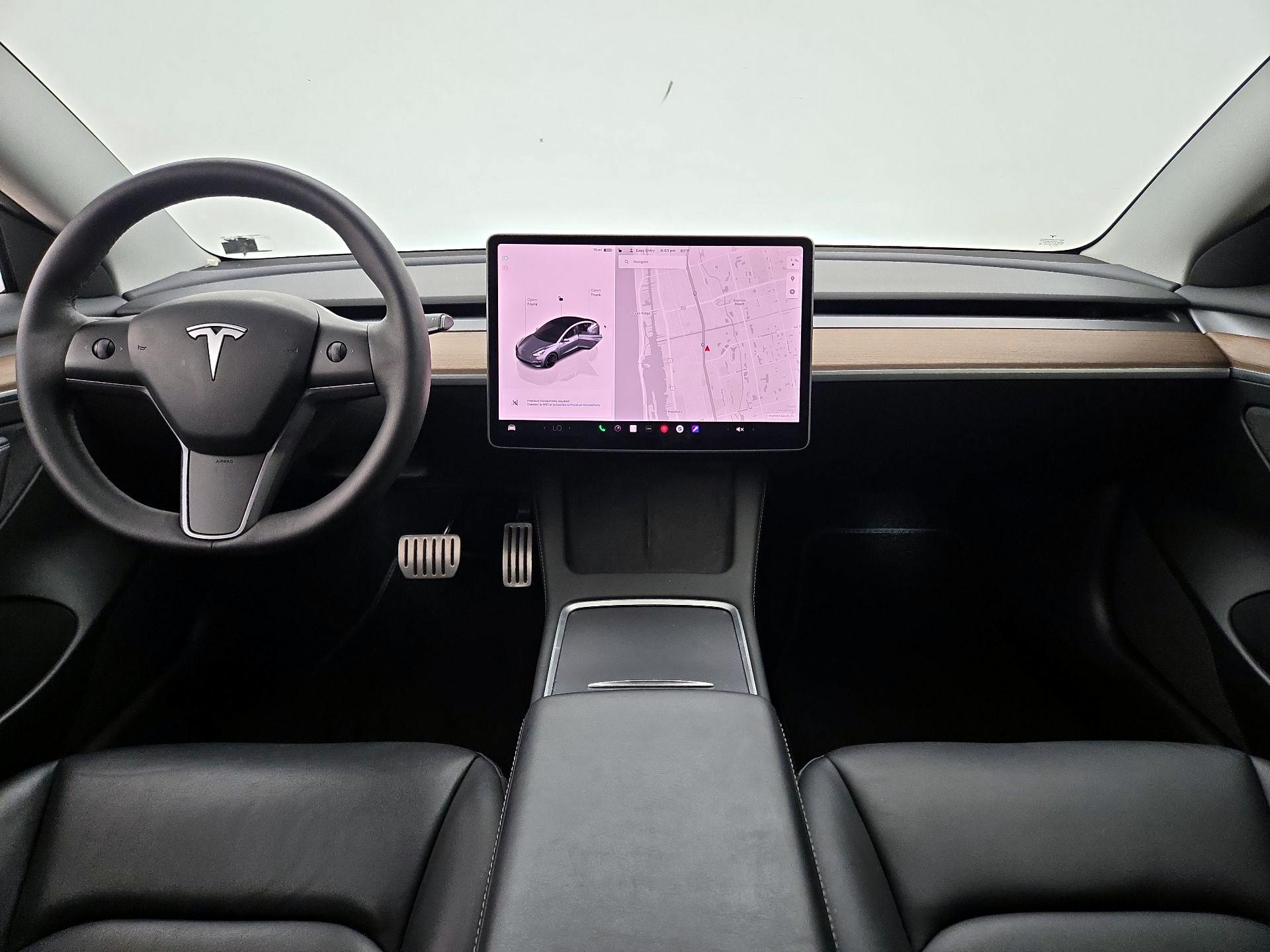 Thumbnail: 2023 Tesla Model 3 - 9