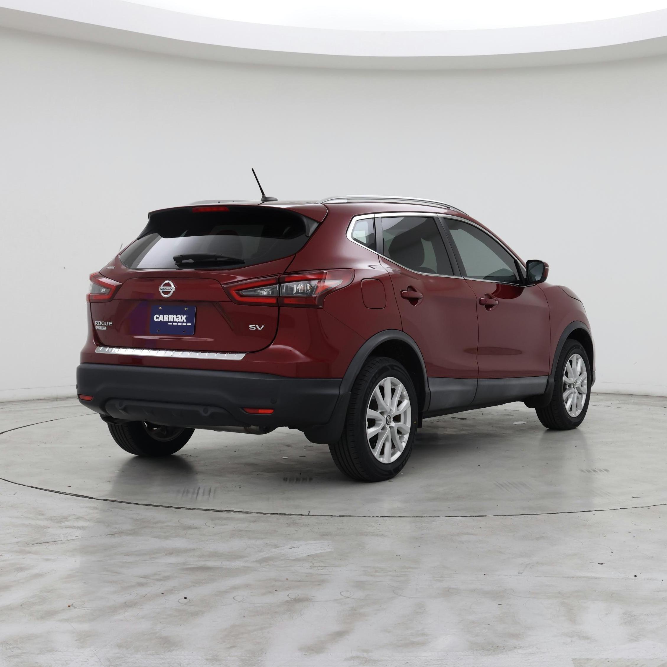 Thumbnail: 2020 Nissan Rogue Sport - 8