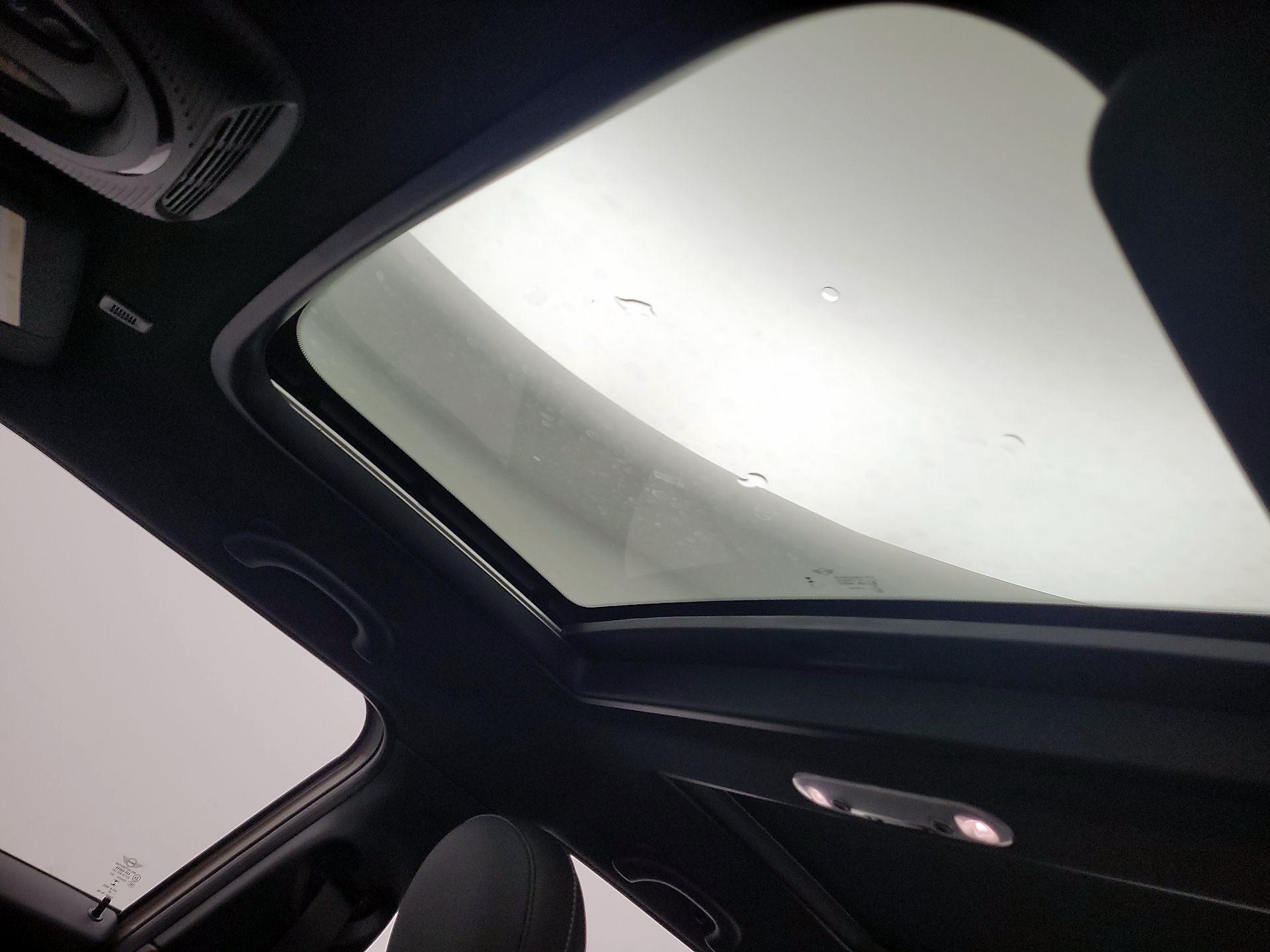 Thumbnail: 2023 MINI Cooper Hardtop - 19