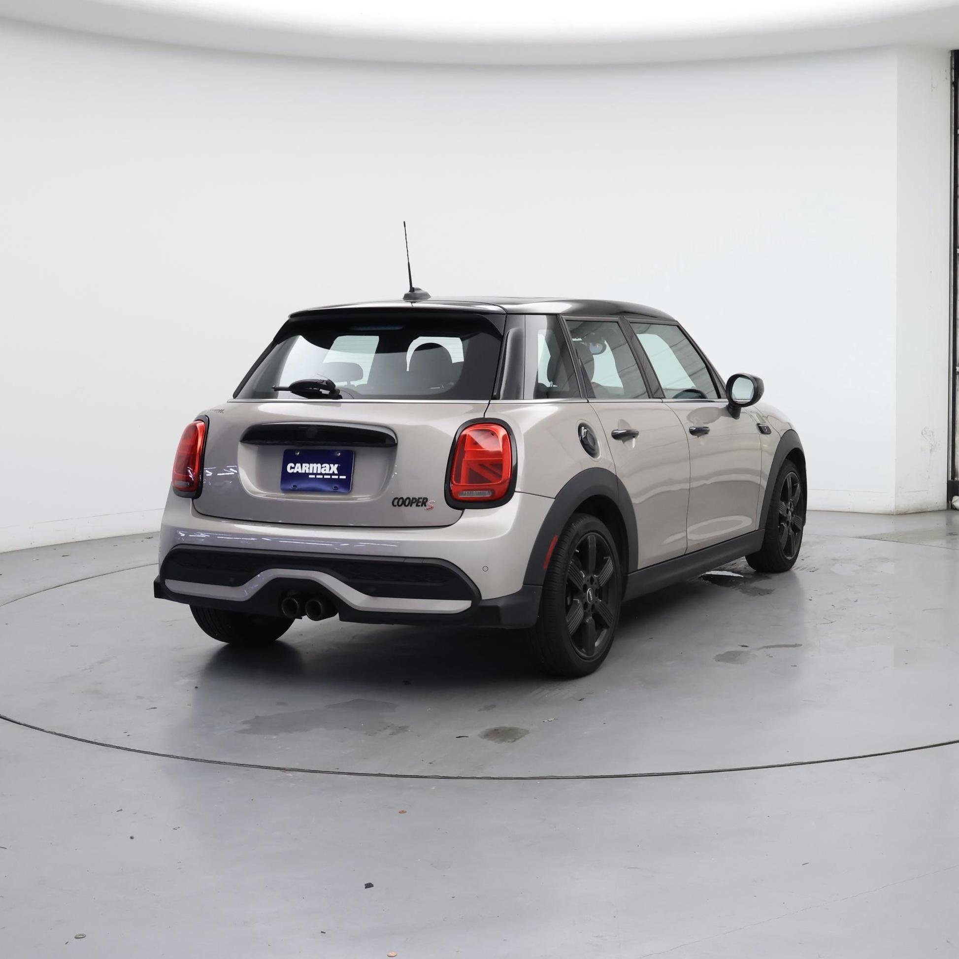 Thumbnail: 2023 MINI Cooper Hardtop - 8