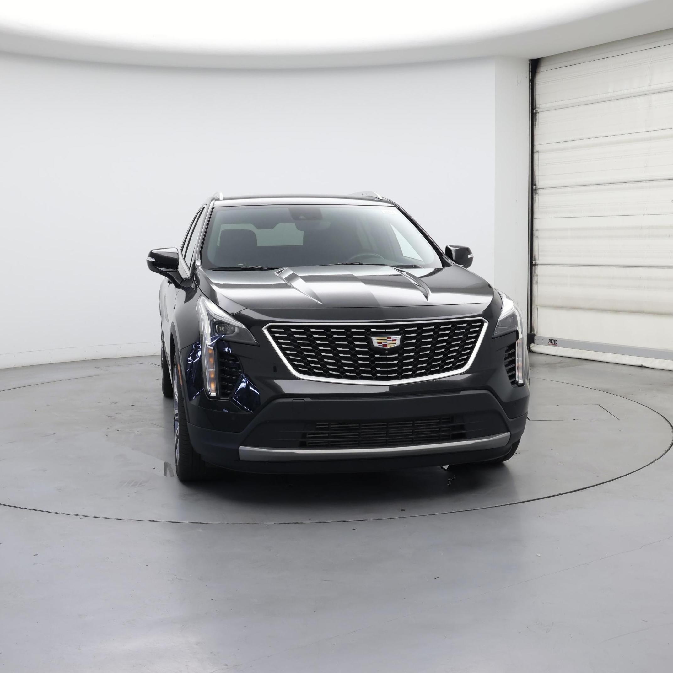 Thumbnail: 2022 Cadillac XT4 - 5