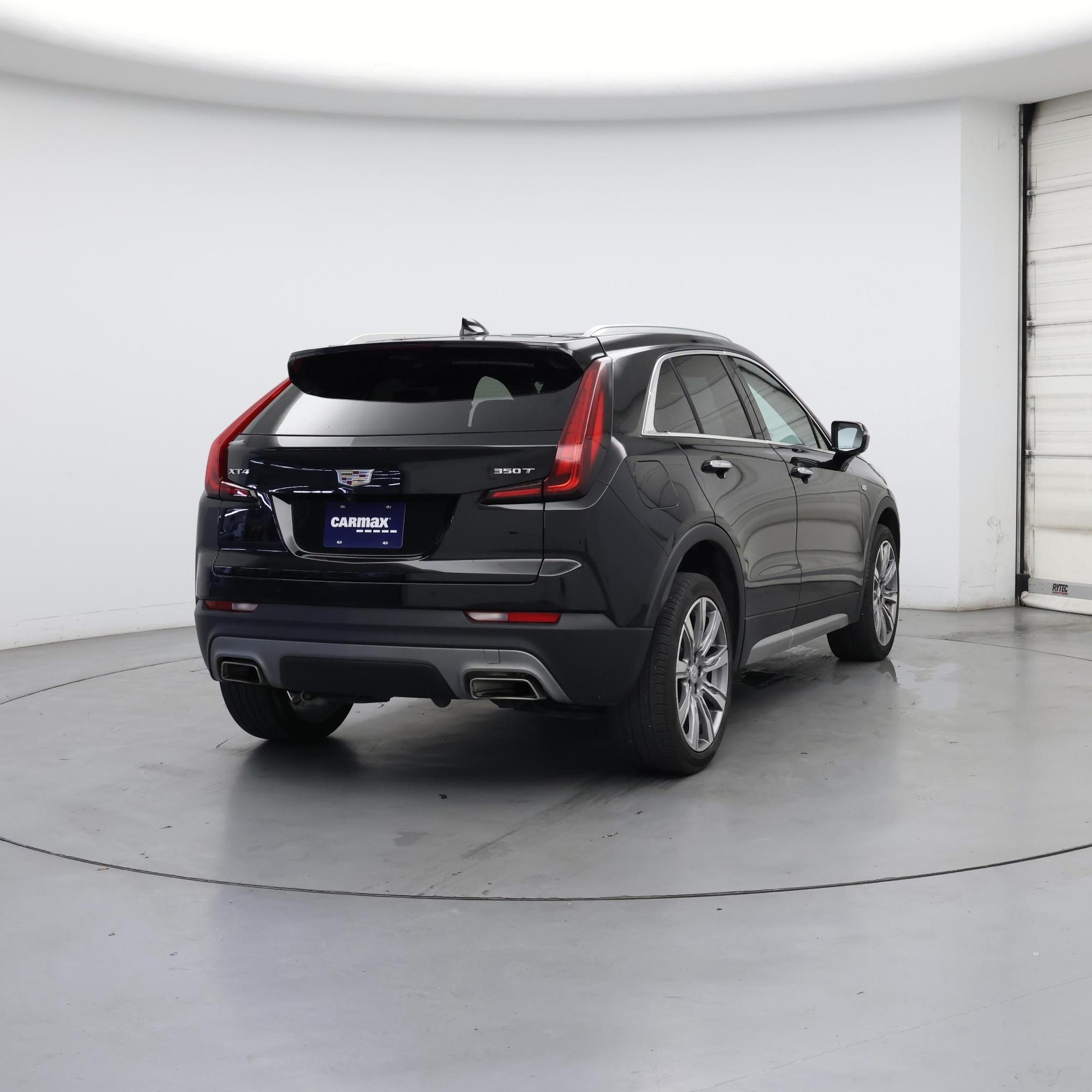Thumbnail: 2022 Cadillac XT4 - 8