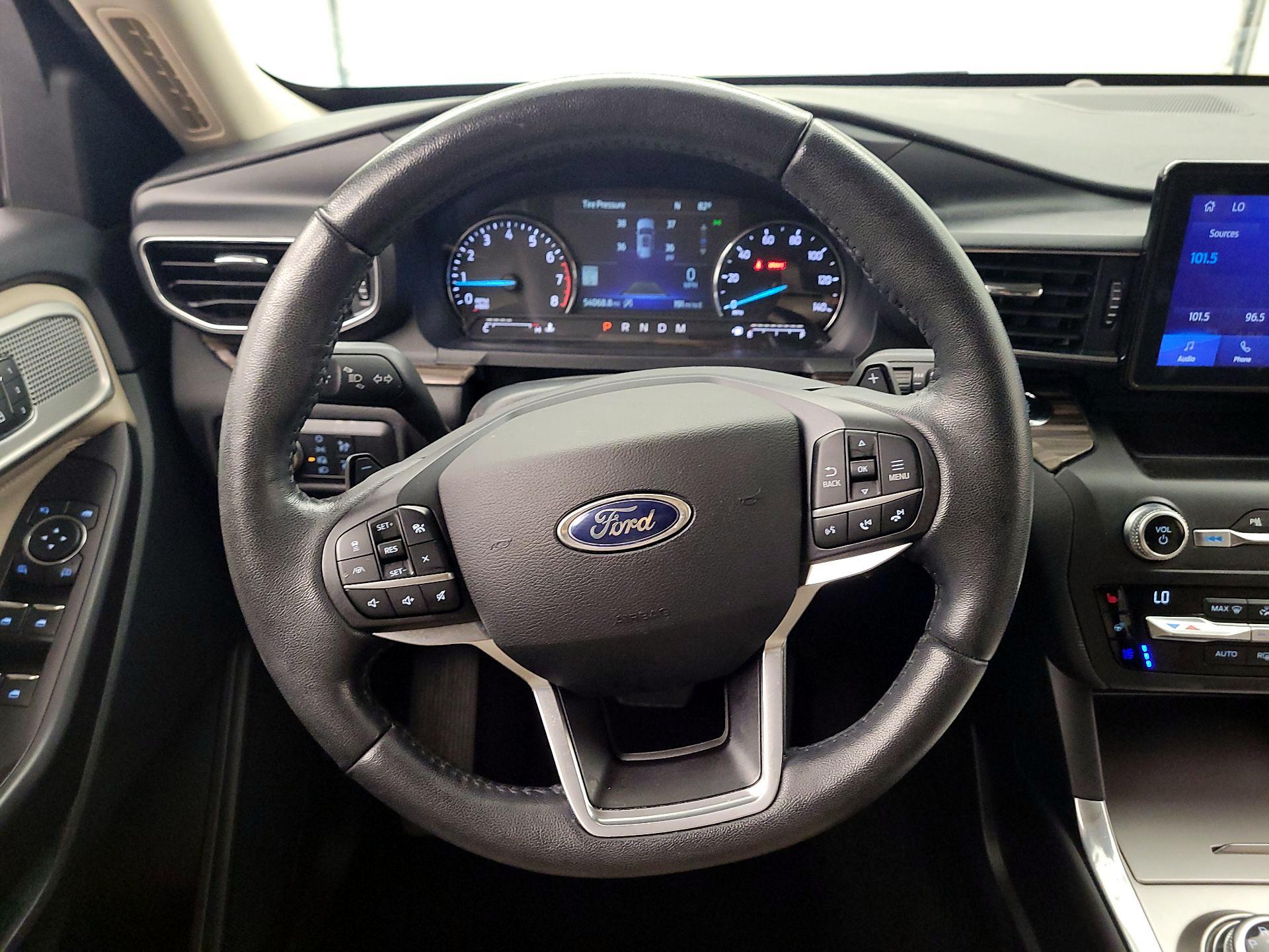 Thumbnail: 2020 Ford Explorer - 10