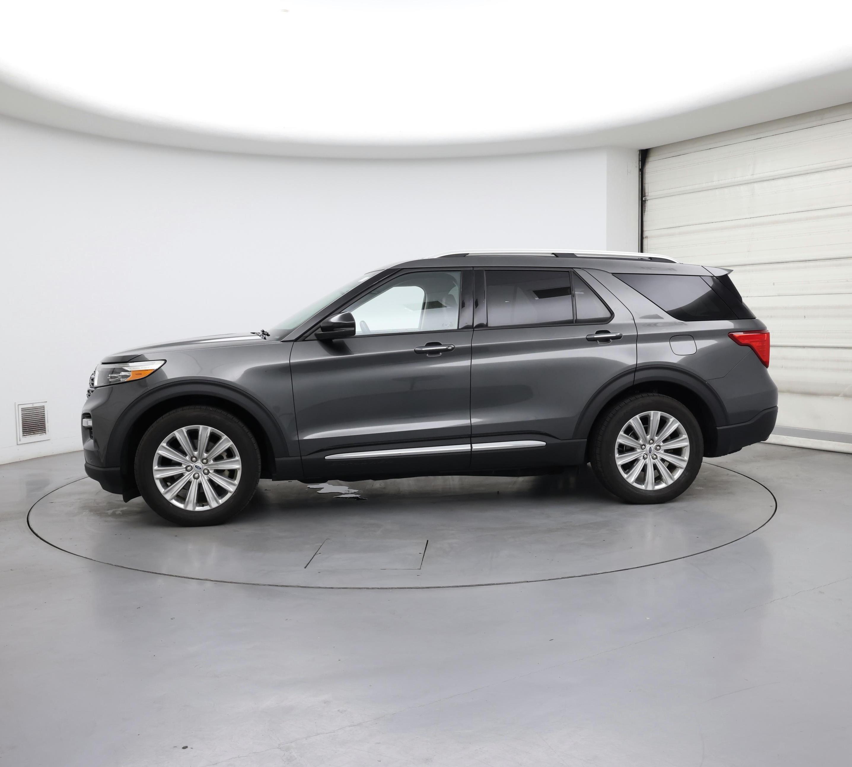 Thumbnail: 2020 Ford Explorer - 3
