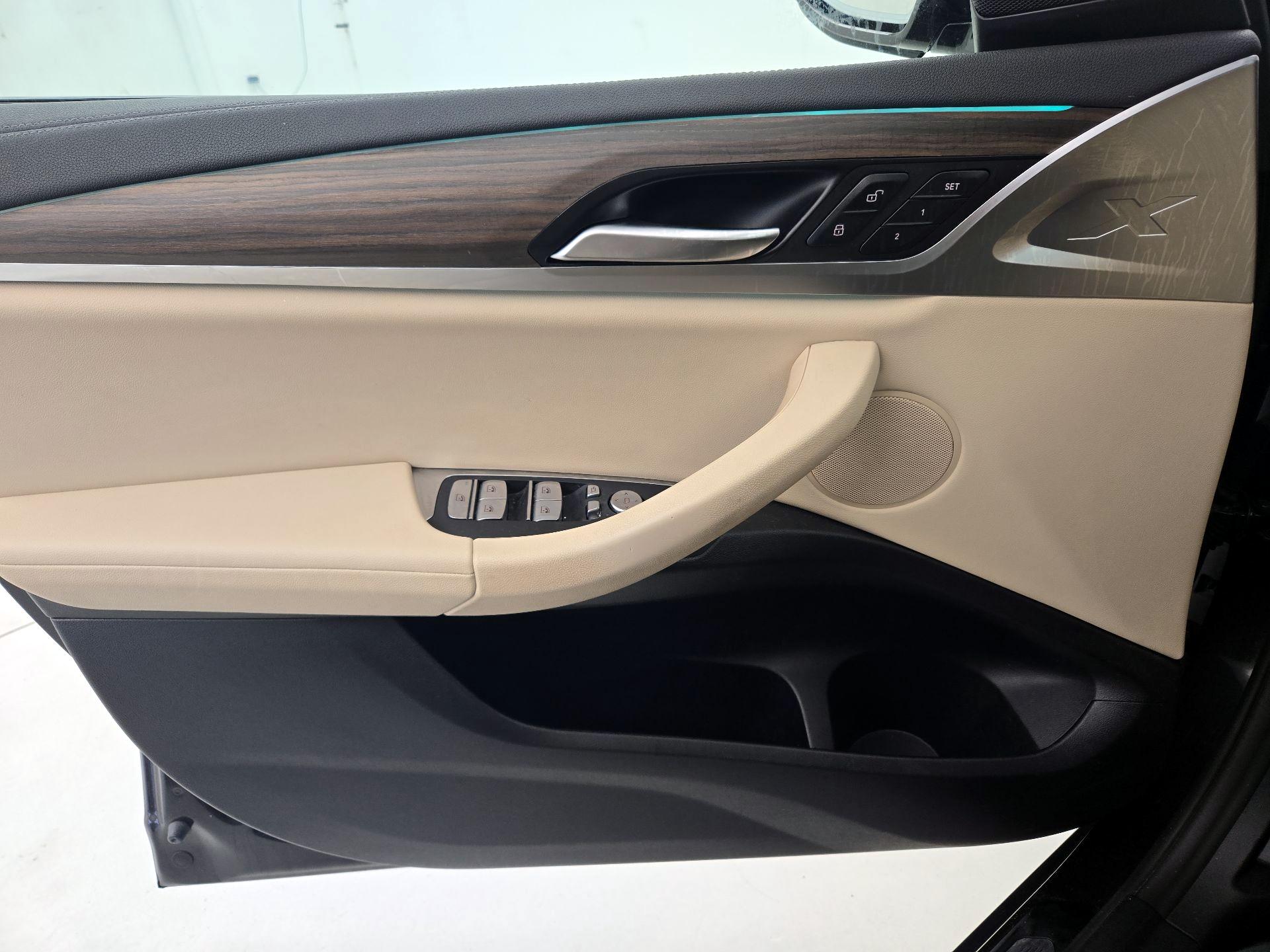 Thumbnail: 2021 BMW X3 - 12