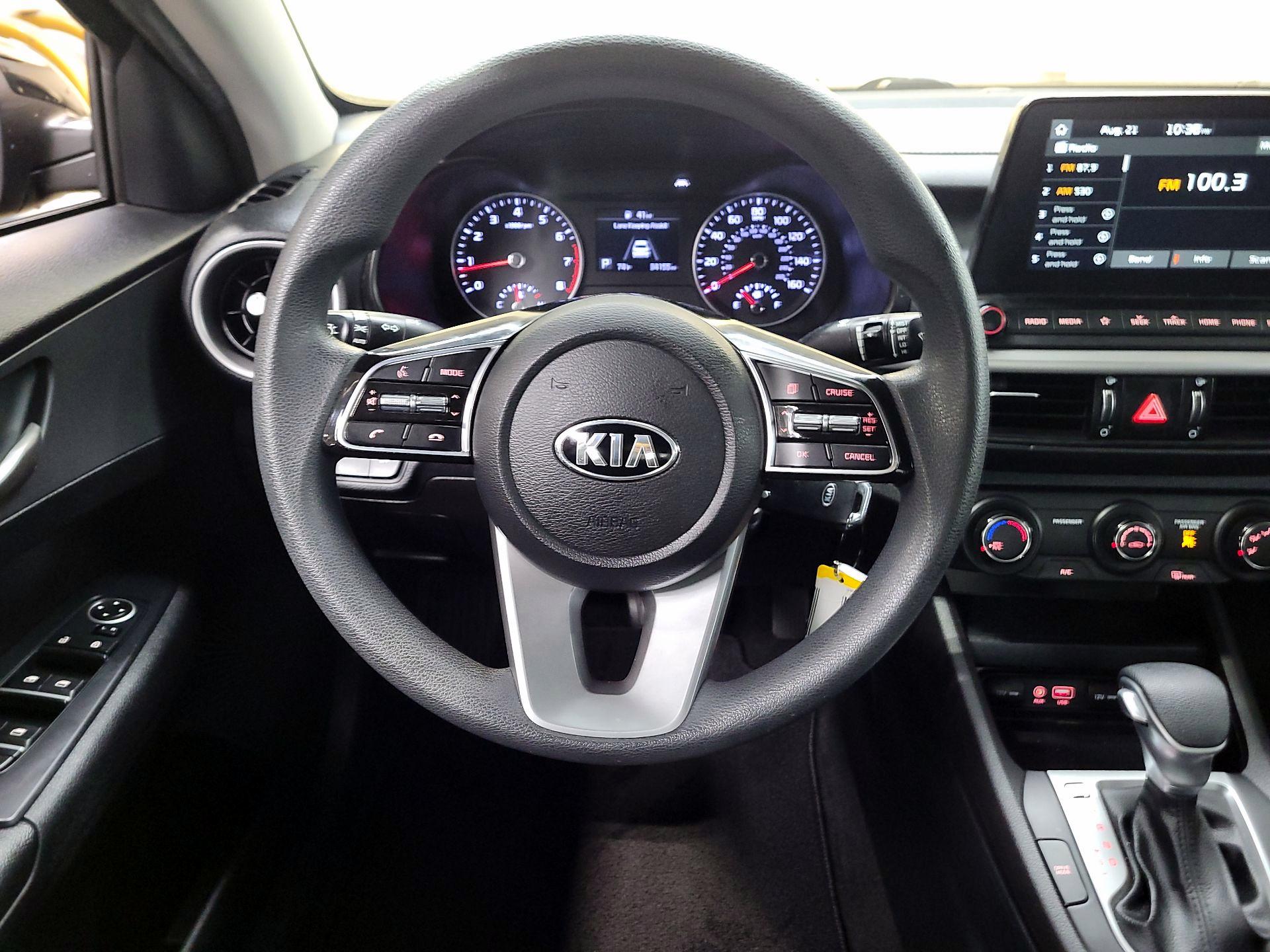 Thumbnail: 2020 Kia Forte - 10