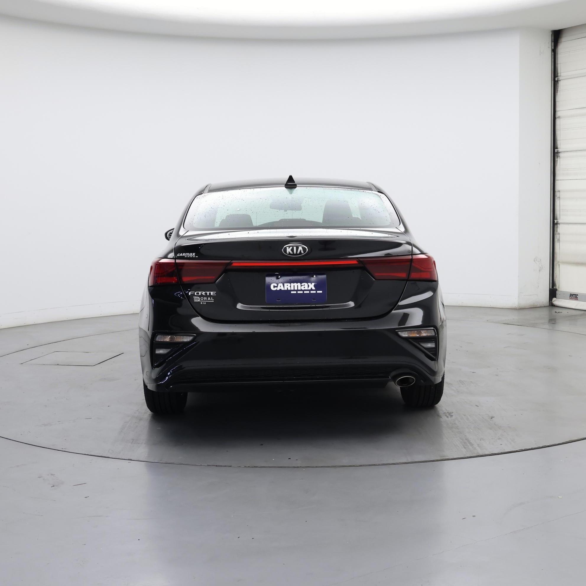 Thumbnail: 2020 Kia Forte - 6