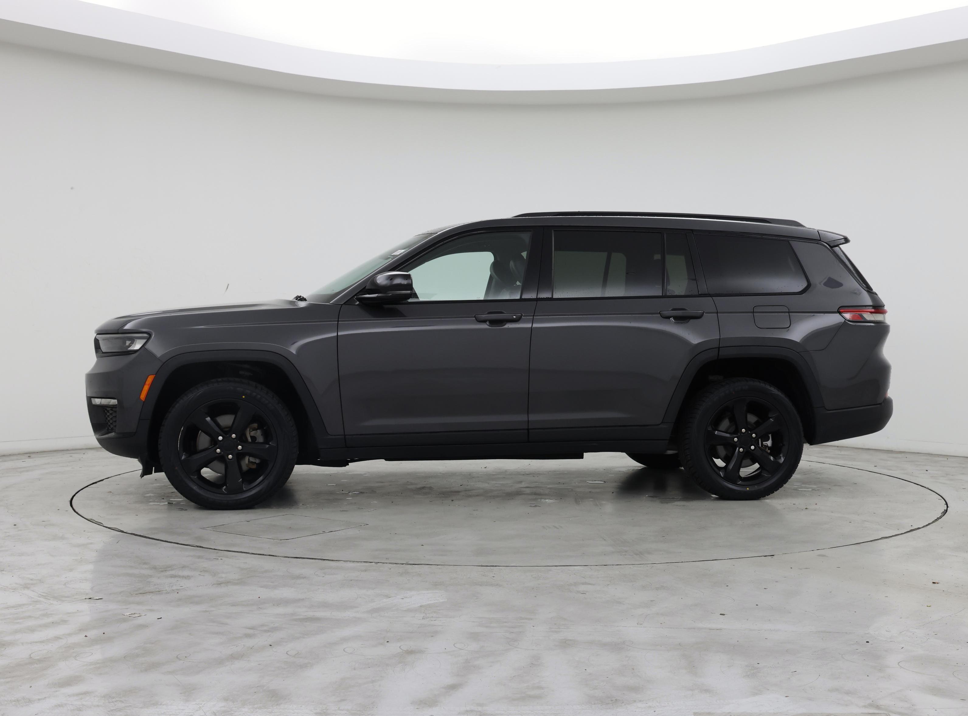 Thumbnail: 2022 Jeep Grand Cherokee L - 3