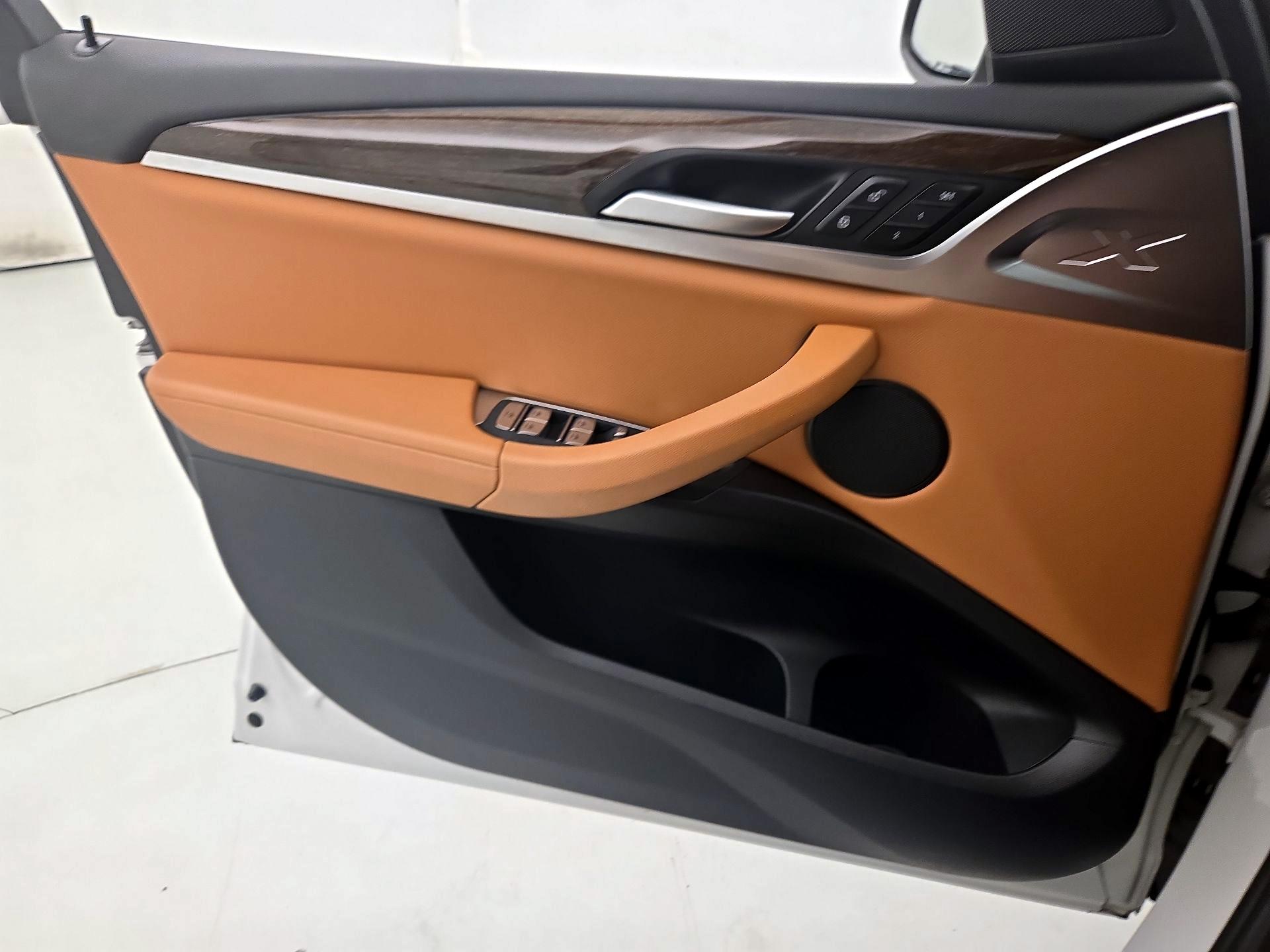 Thumbnail: 2023 BMW X3 - 12