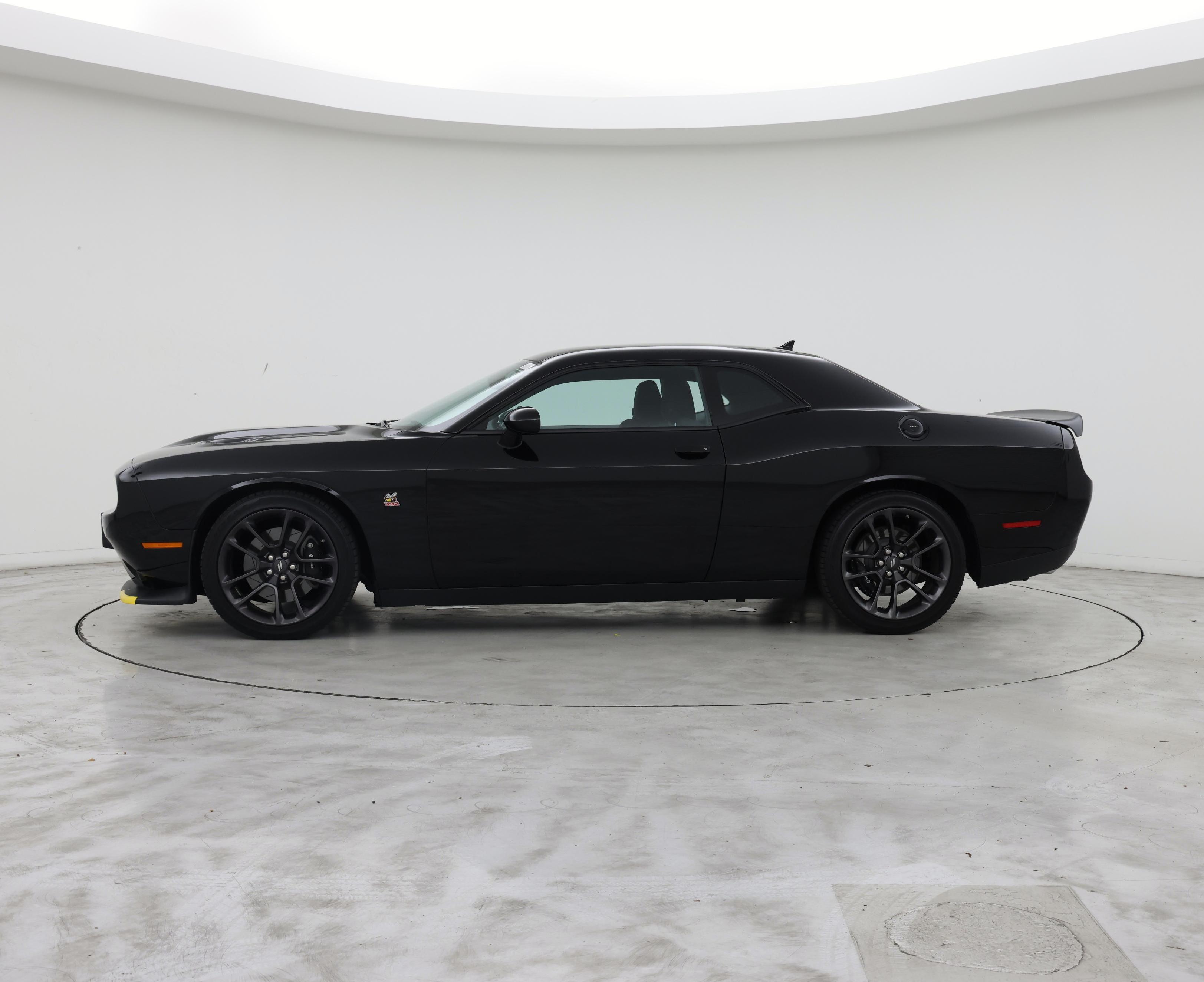 Thumbnail: 2020 Dodge Challenger - 3