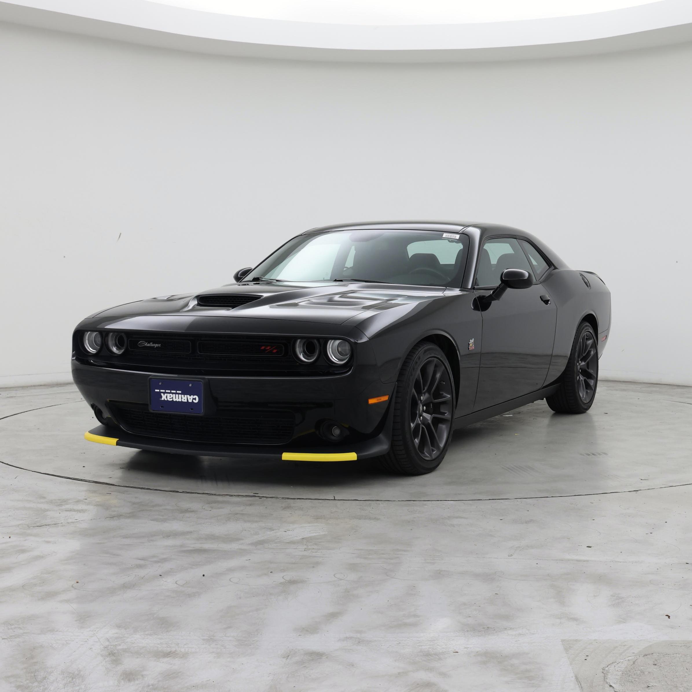 Thumbnail: 2020 Dodge Challenger - 4