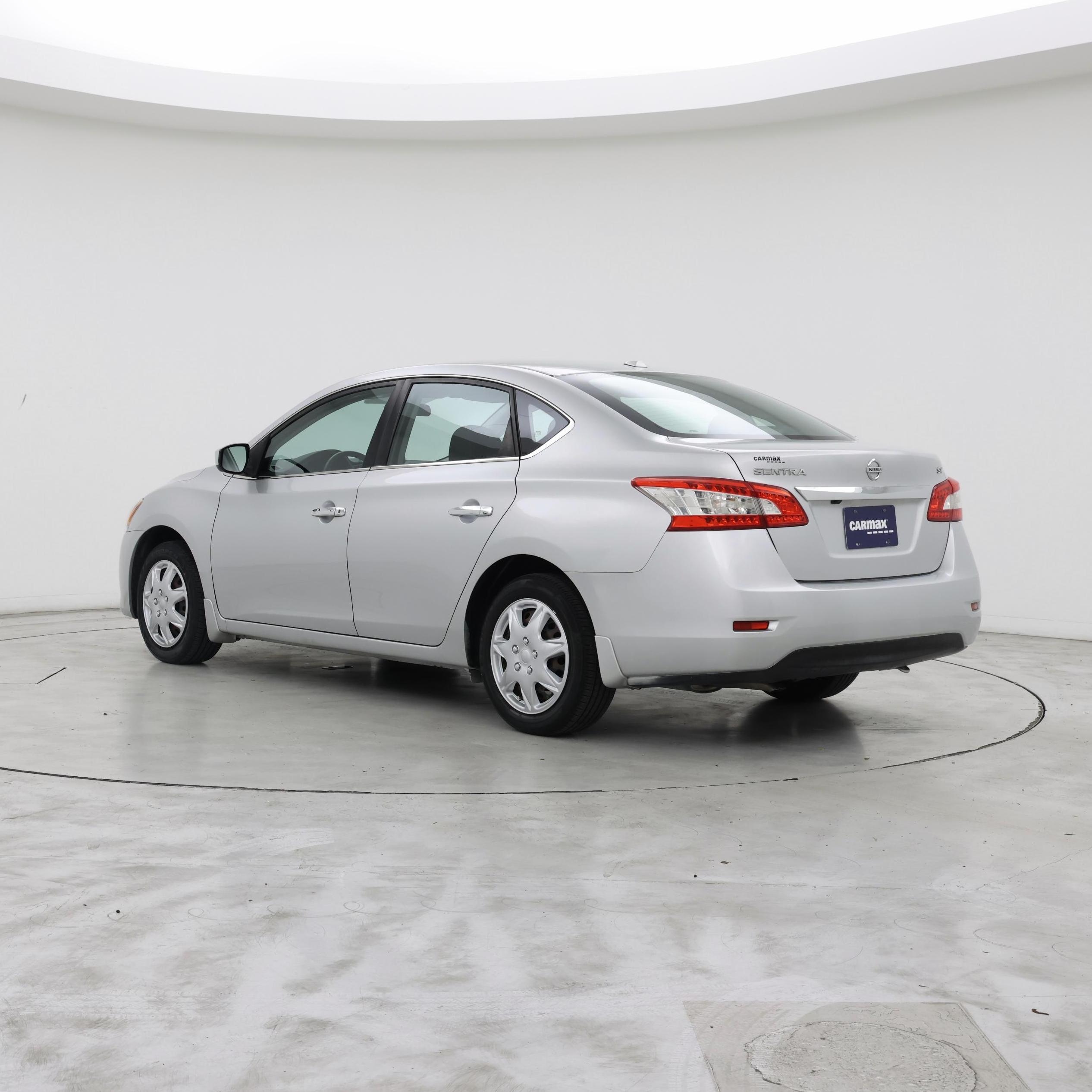 Thumbnail: 2015 Nissan Sentra - 2