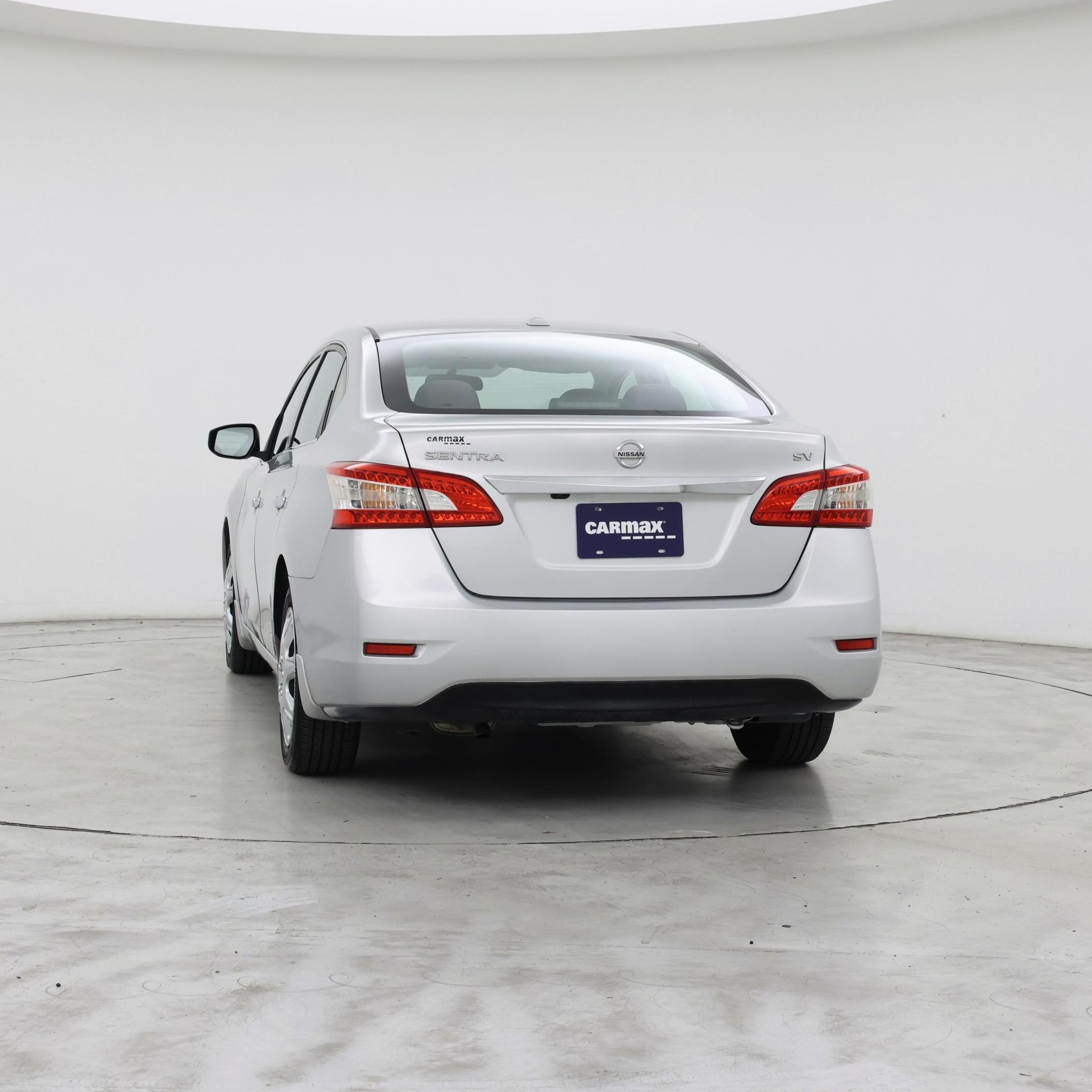 Thumbnail: 2015 Nissan Sentra - 6