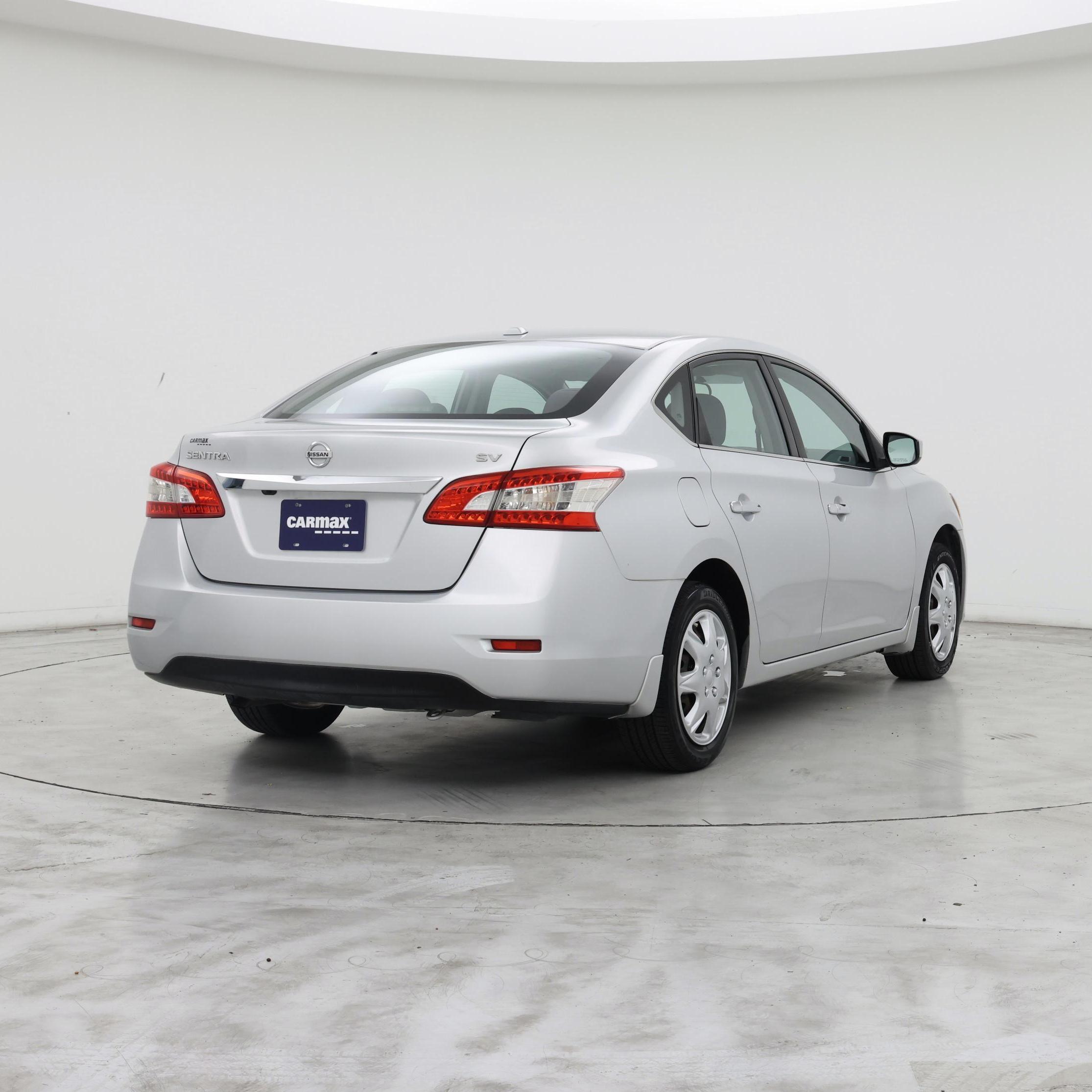 Thumbnail: 2015 Nissan Sentra - 8