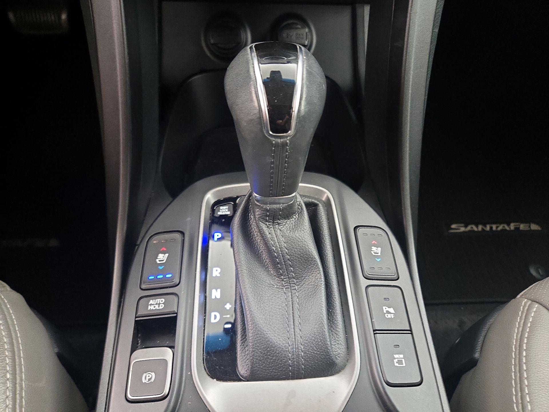 Thumbnail: 2018 Hyundai Santa Fe - 18