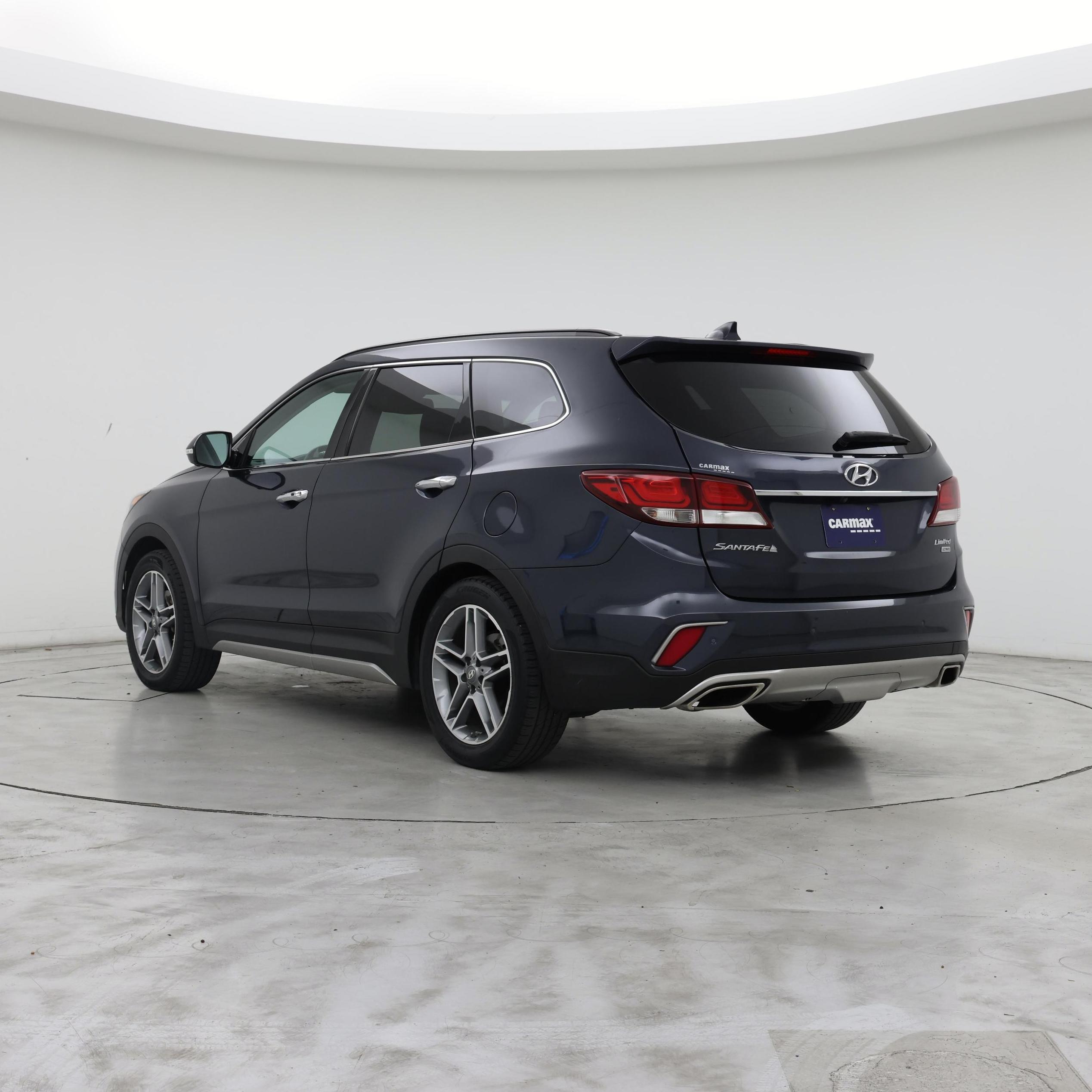 Thumbnail: 2018 Hyundai Santa Fe - 2