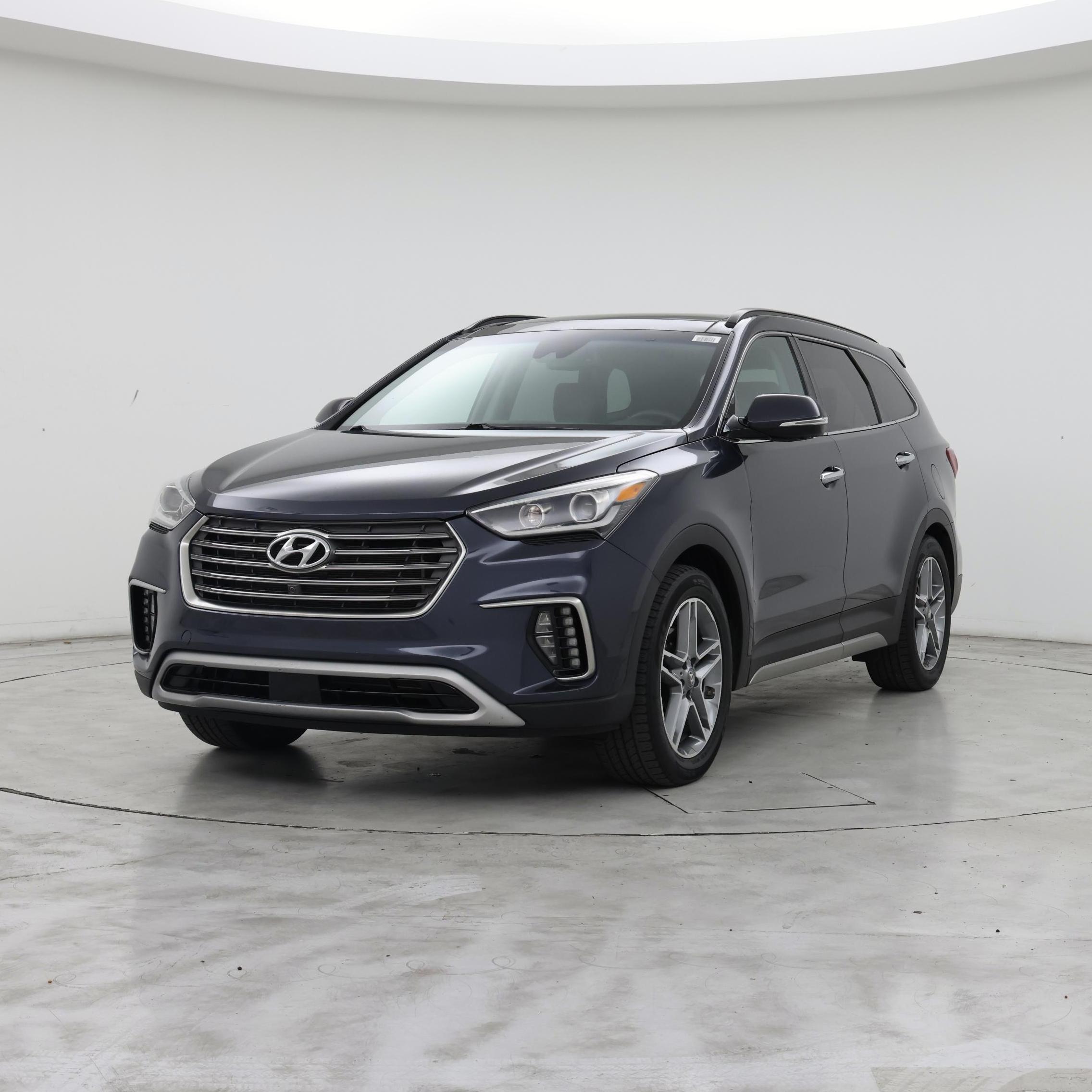 Thumbnail: 2018 Hyundai Santa Fe - 4