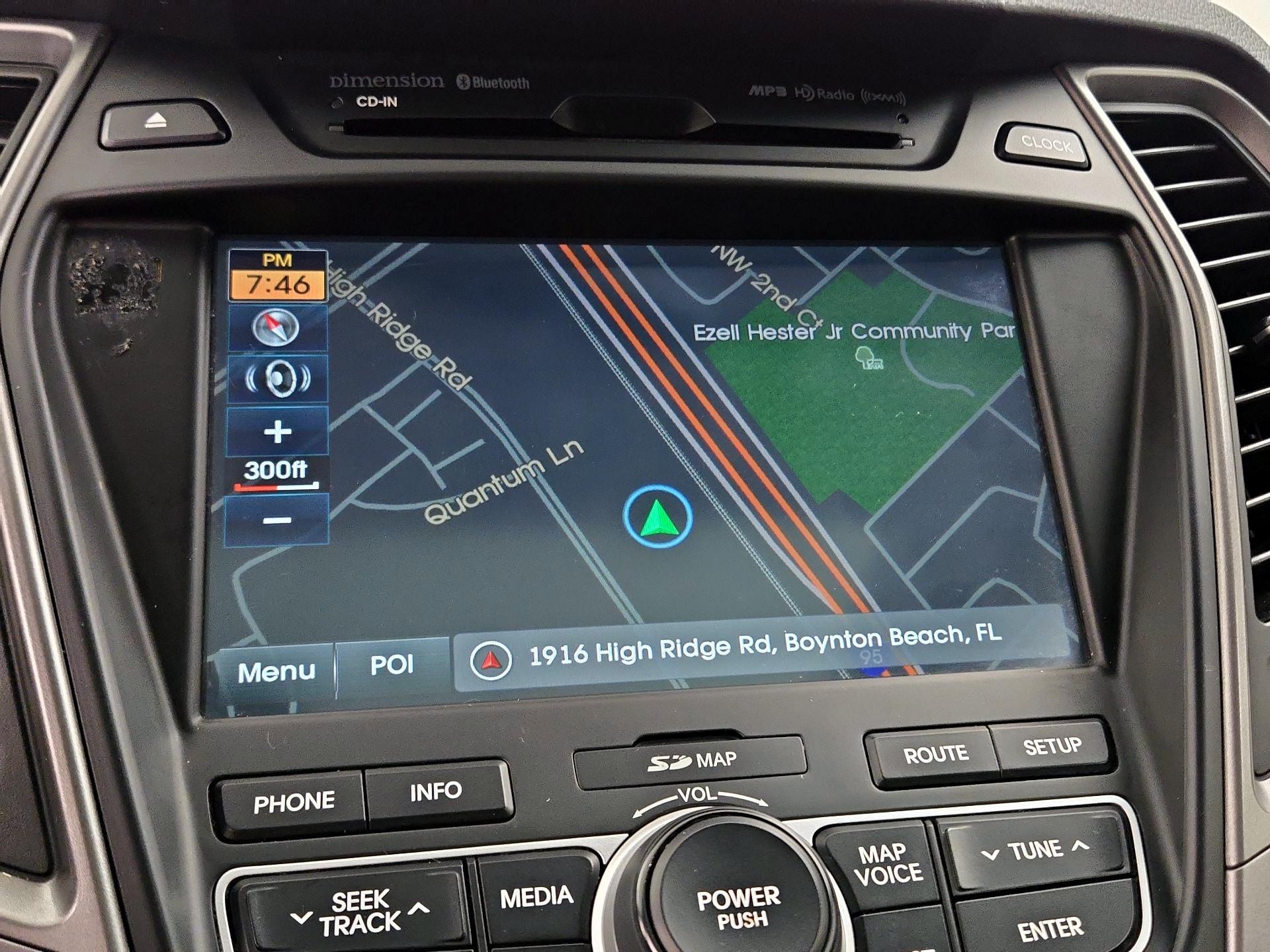 Thumbnail: 2015 Hyundai Santa Fe - 14