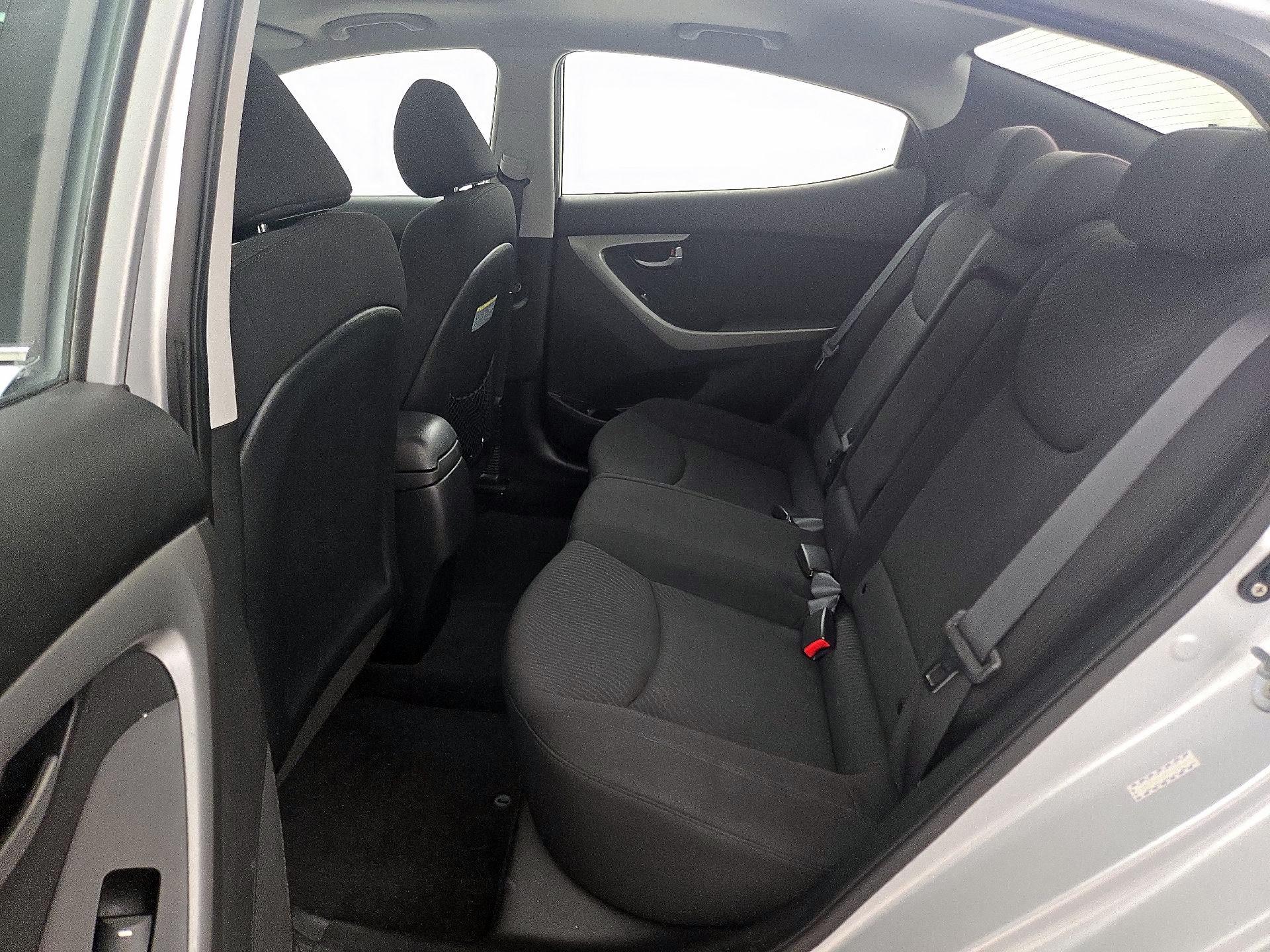 Thumbnail: 2015 Hyundai Elantra - 20