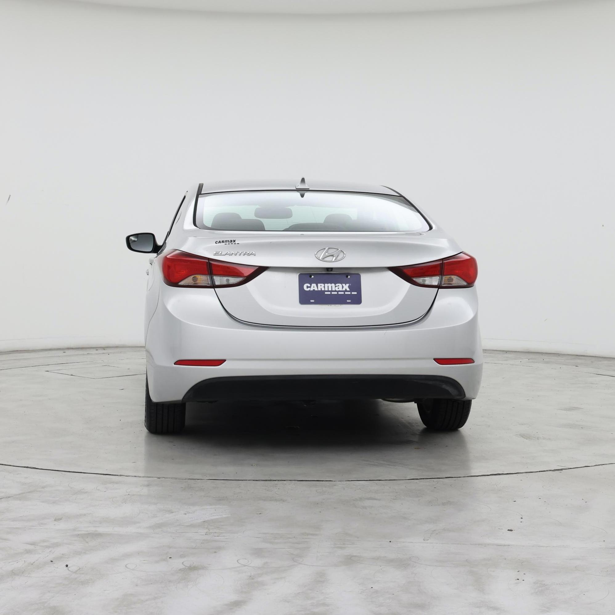 Thumbnail: 2015 Hyundai Elantra - 6