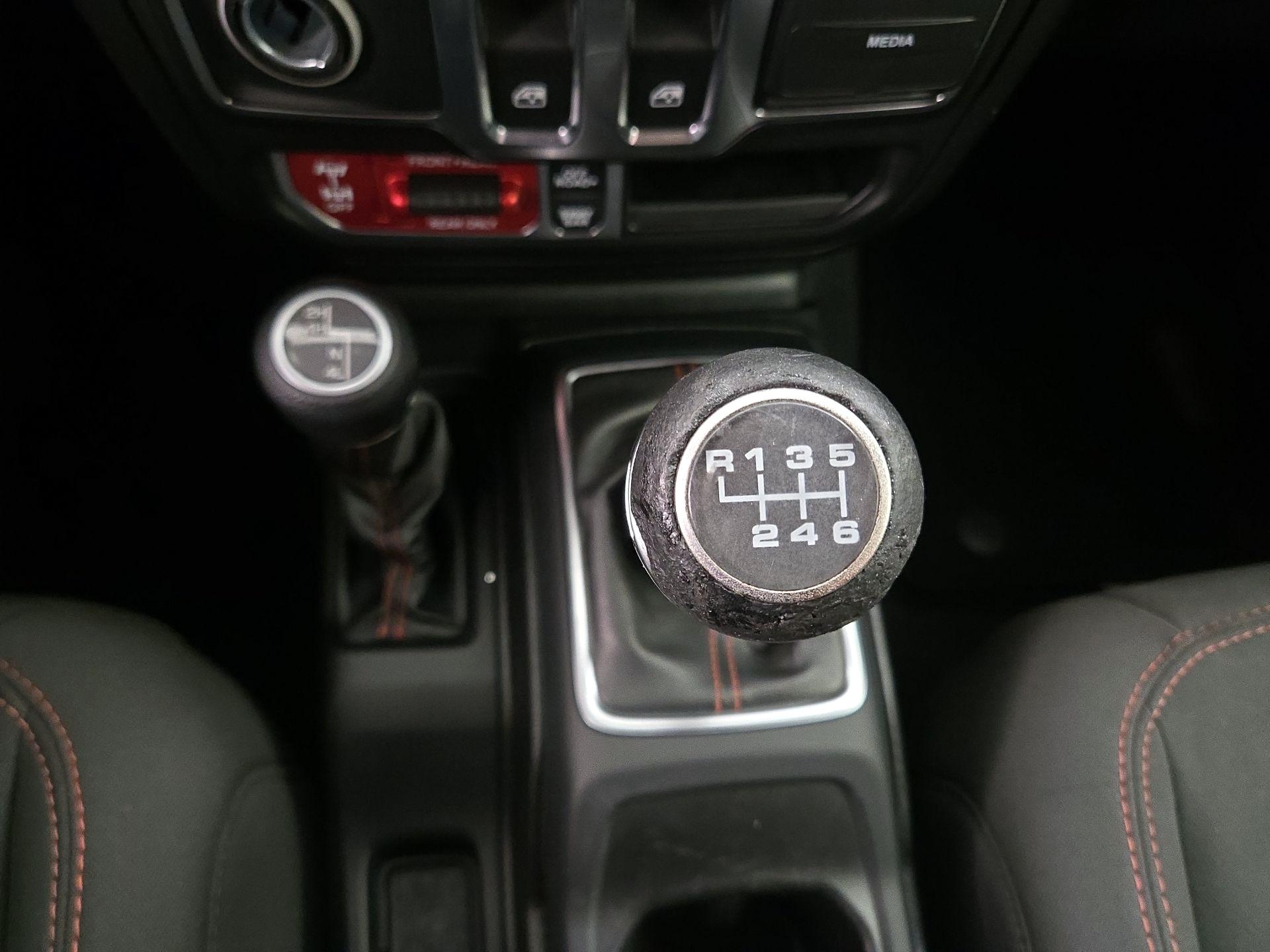 Thumbnail: 2021 Jeep Wrangler - 18