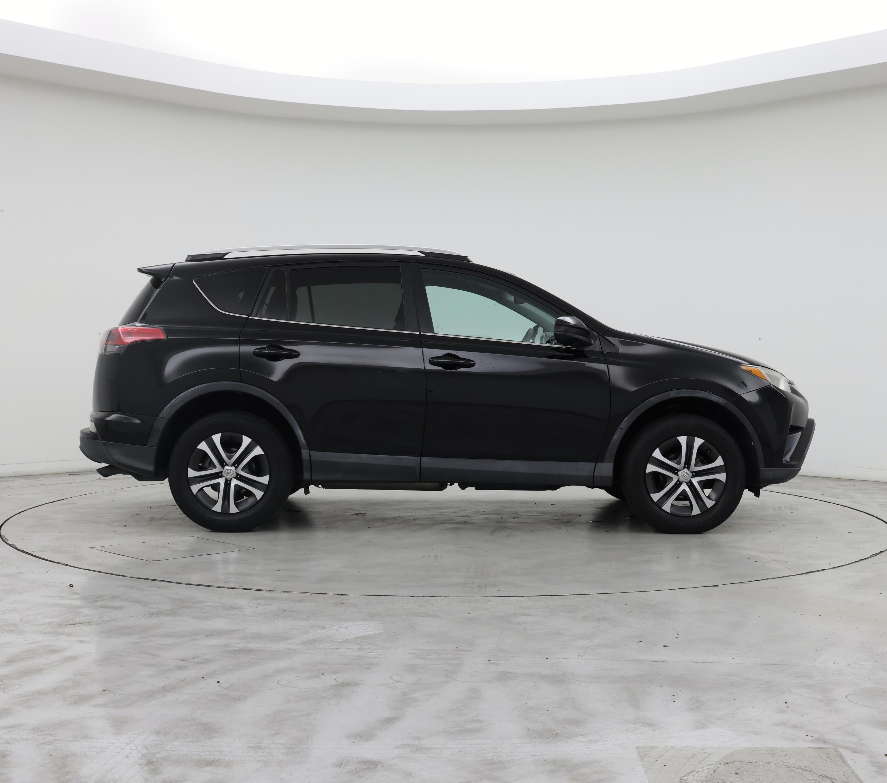 Thumbnail: 2016 Toyota RAV4 - 7