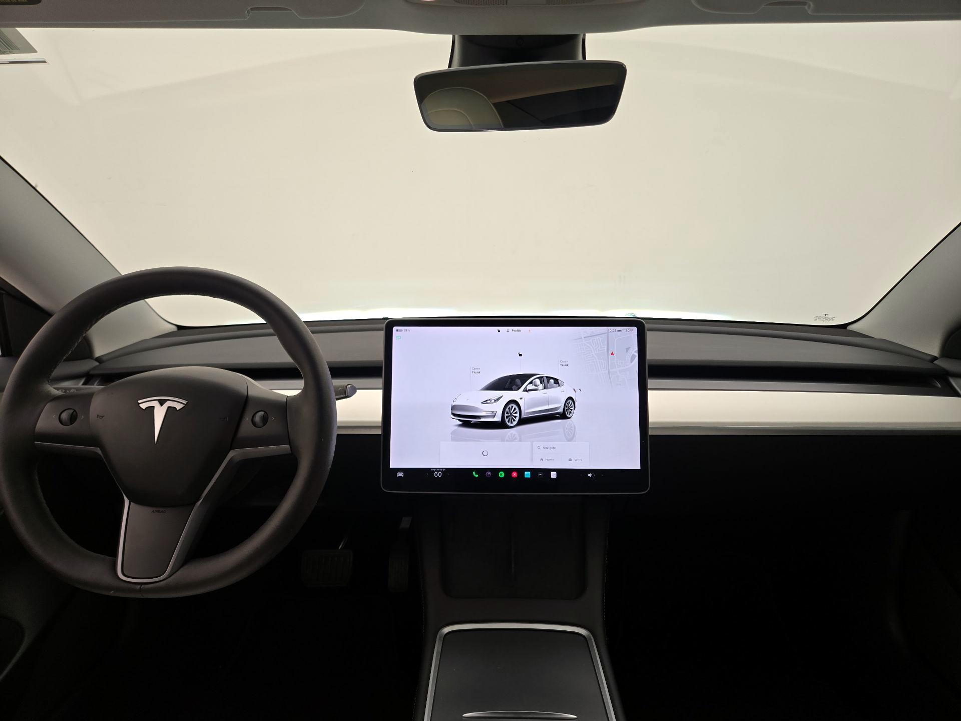 Thumbnail: 2023 Tesla Model 3 - 9