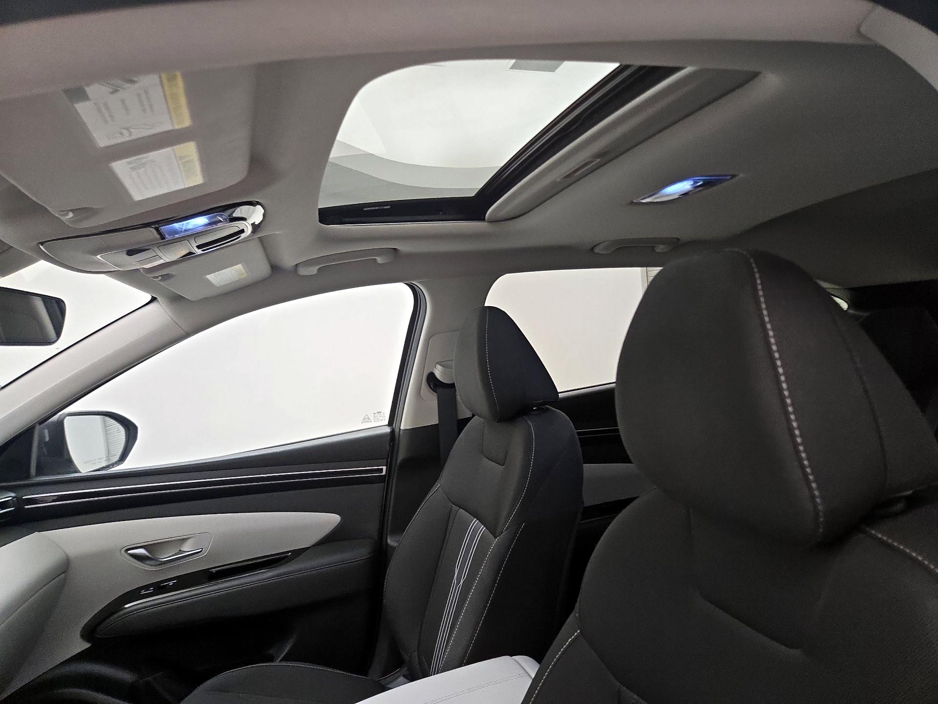 Thumbnail: 2022 Hyundai Tucson - 19
