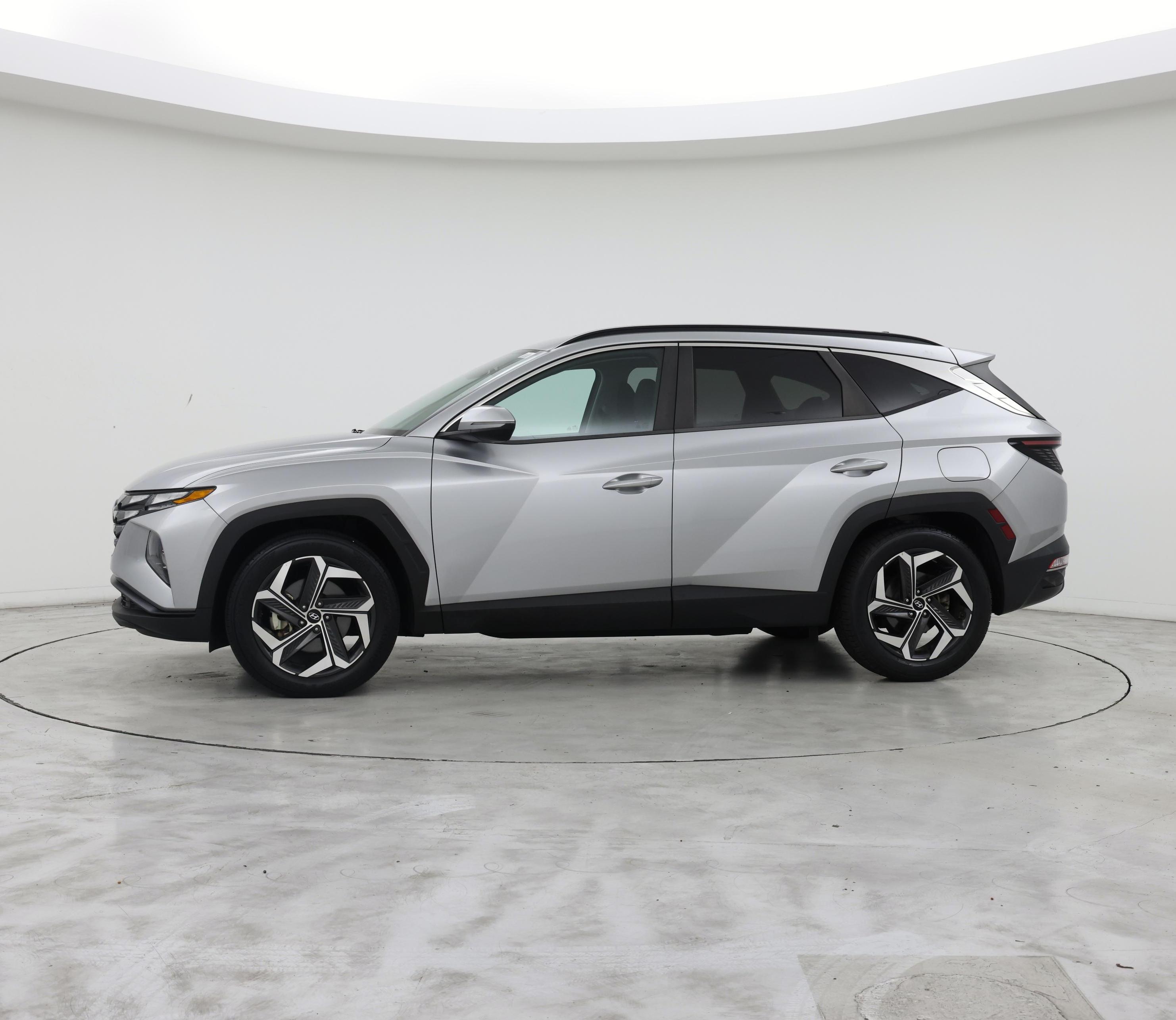 Thumbnail: 2022 Hyundai Tucson - 3