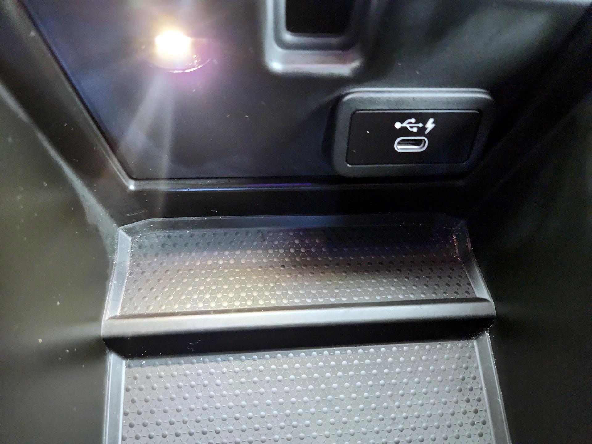 Thumbnail: 2020 BMW 3 Series - 18