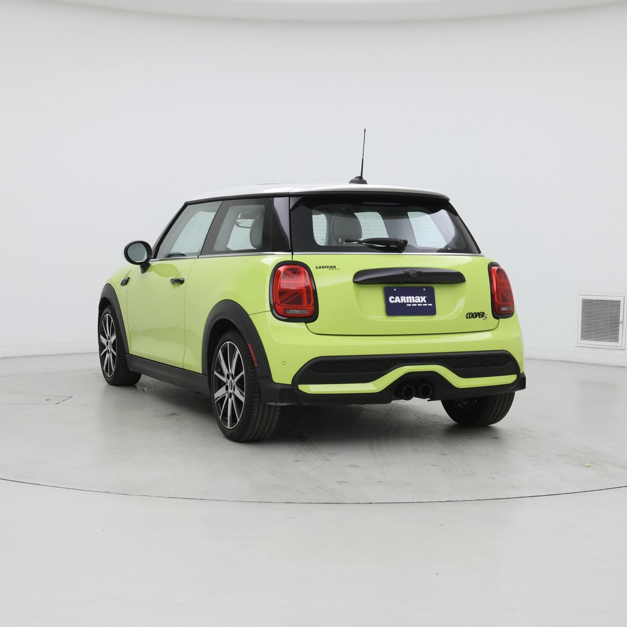 Thumbnail: 2023 MINI Cooper Hardtop - 2