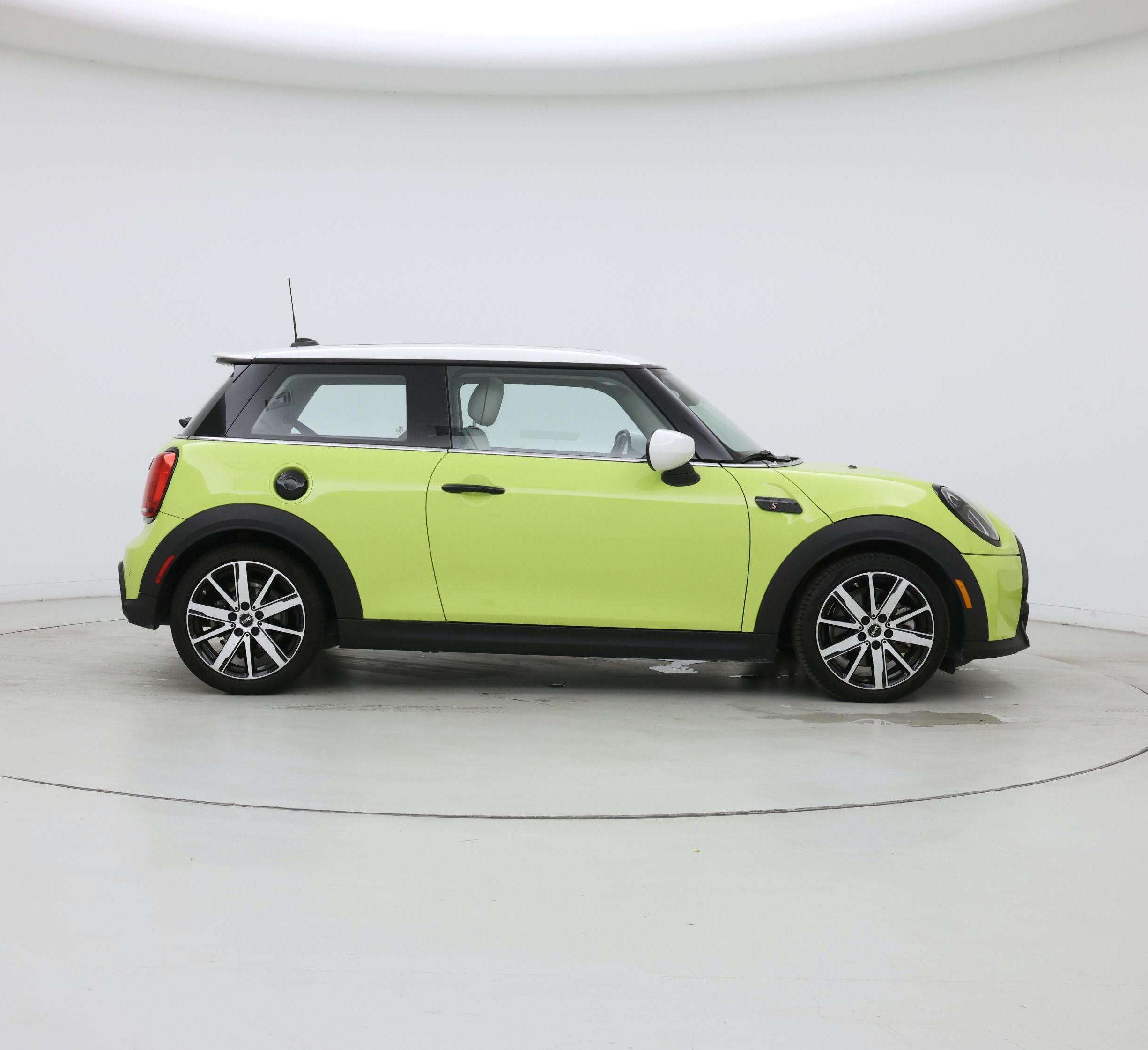 Thumbnail: 2023 MINI Cooper Hardtop - 7