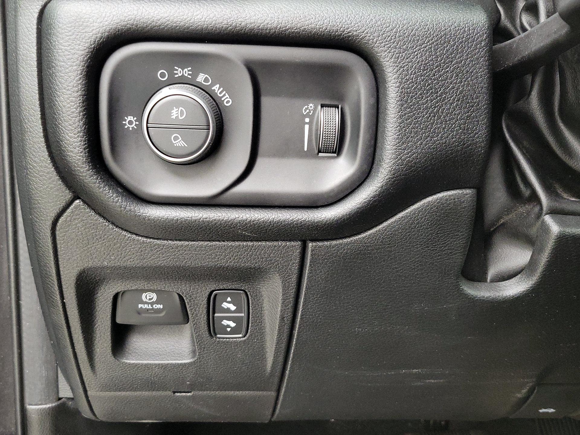 Thumbnail: 2022 RAM 1500 - 13