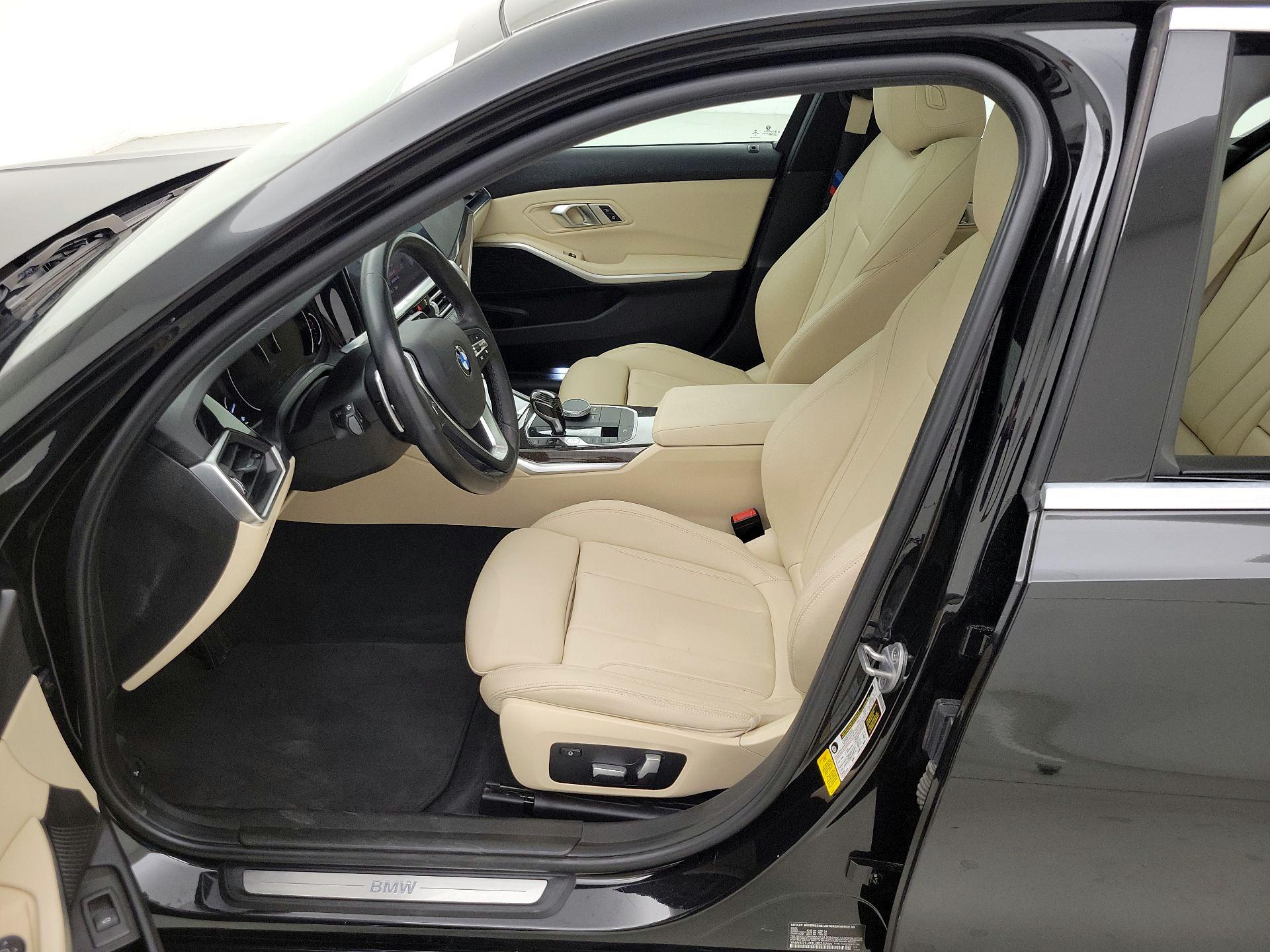 Thumbnail: 2020 BMW 3 Series - 11