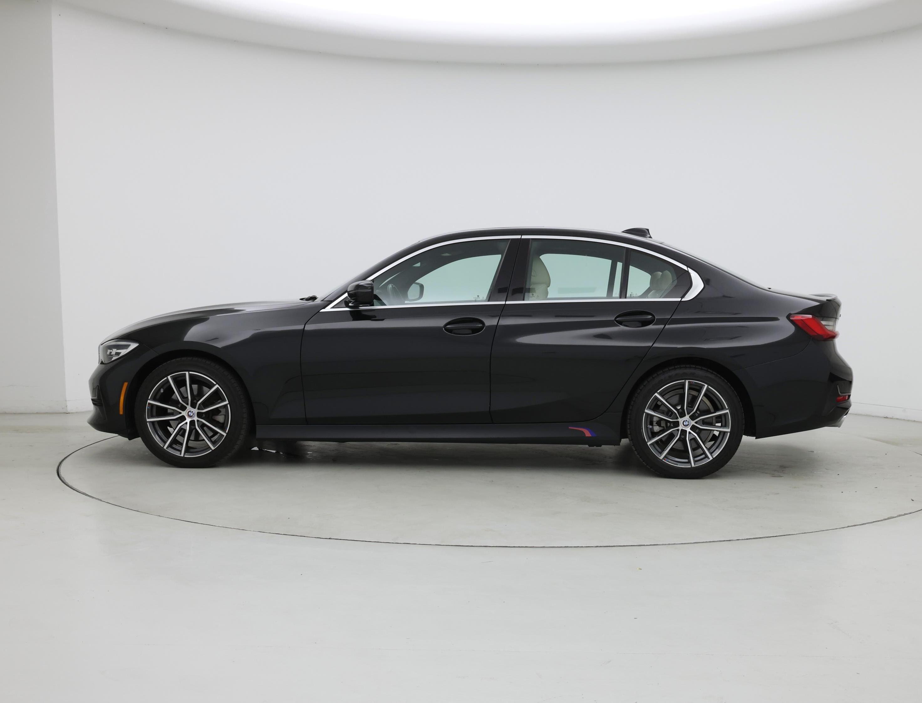Thumbnail: 2020 BMW 3 Series - 3