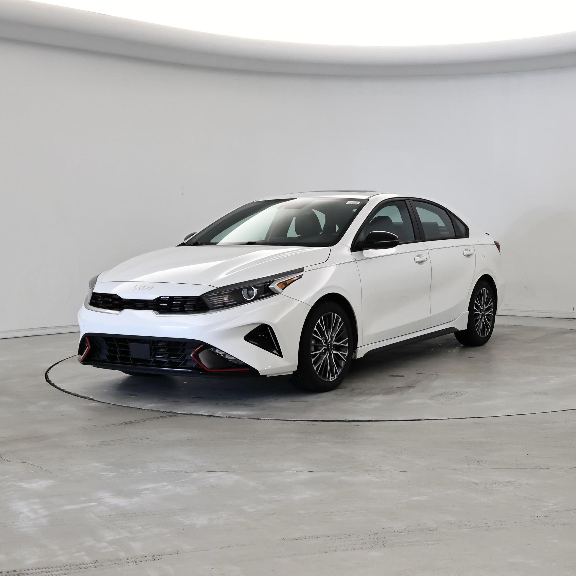 Thumbnail: 2023 Kia Forte - 4