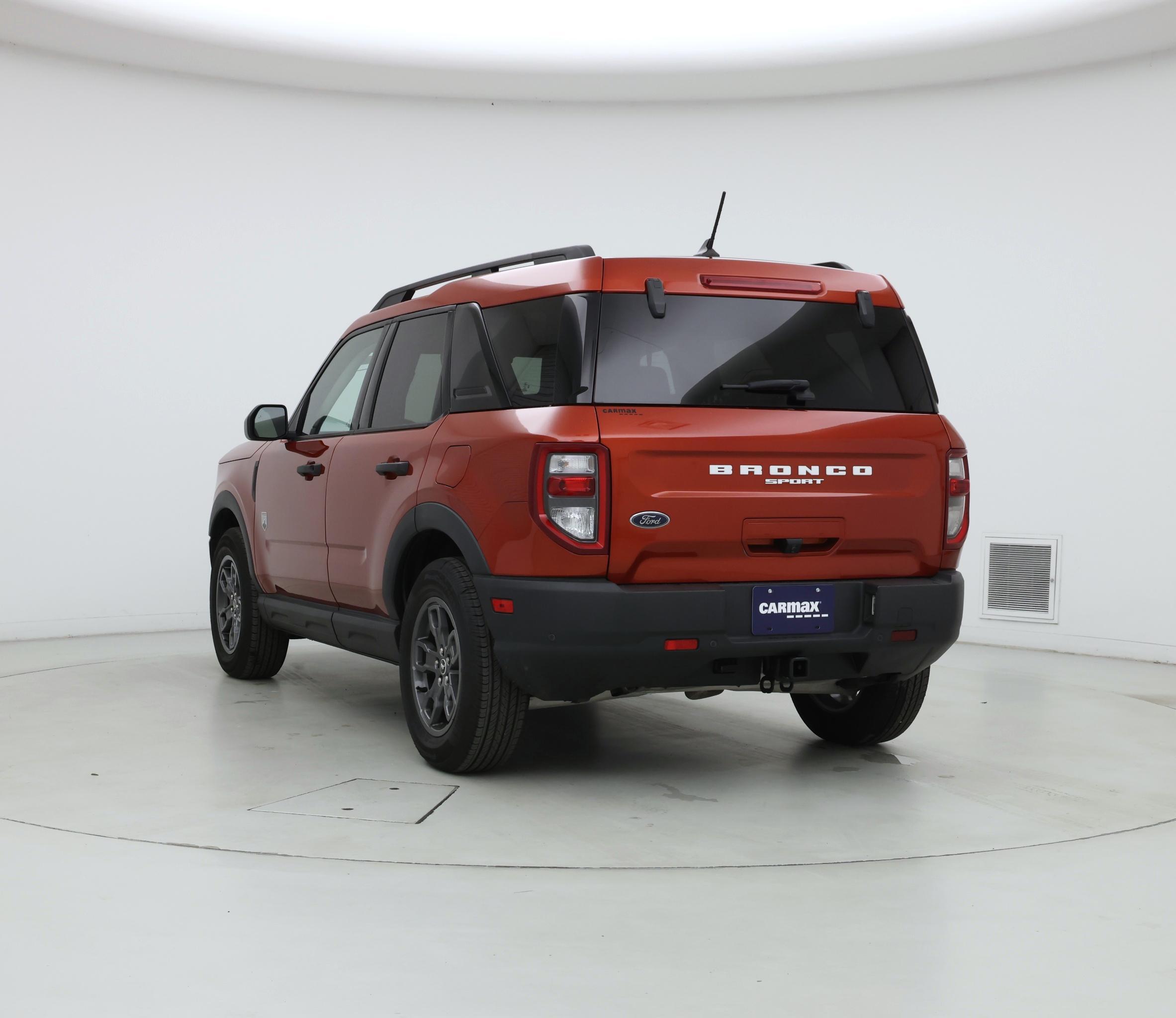 Thumbnail: 2022 Ford Bronco Sport - 2