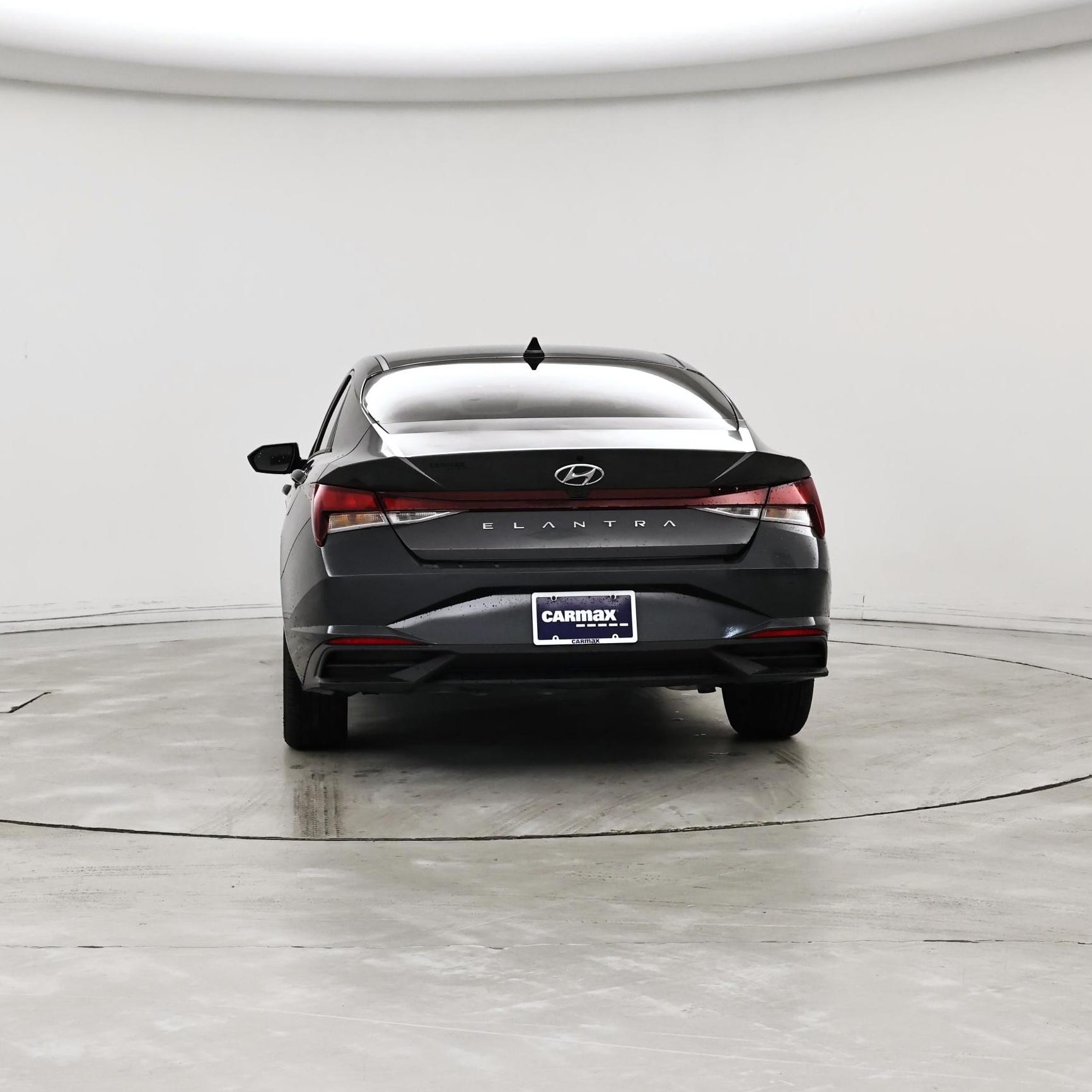 Thumbnail: 2022 Hyundai Elantra - 6