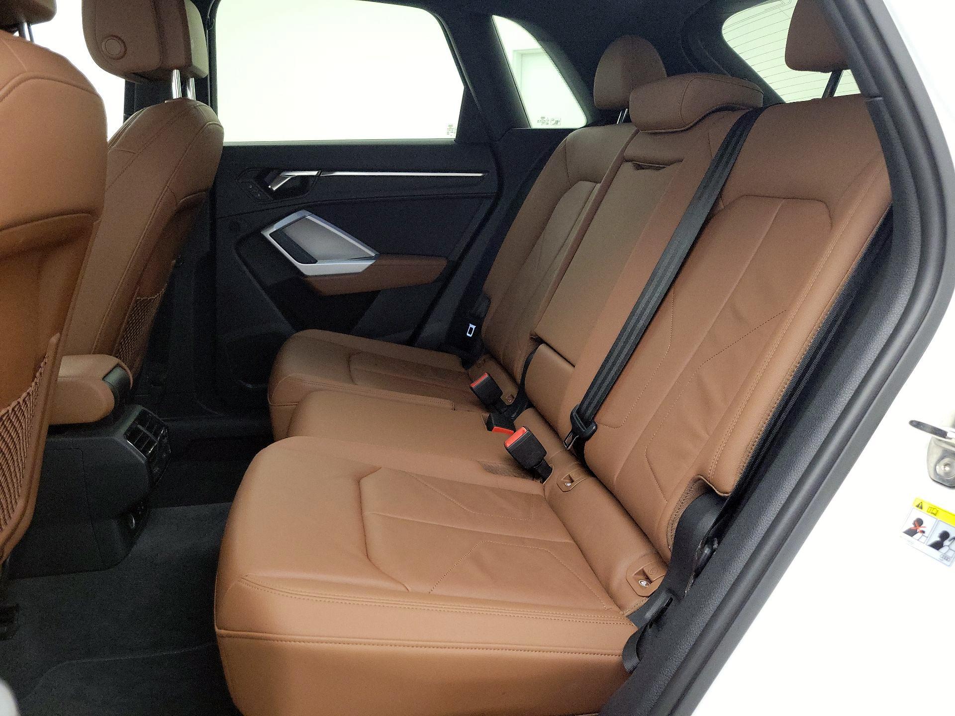 Thumbnail: 2021 Audi Q3 - 19