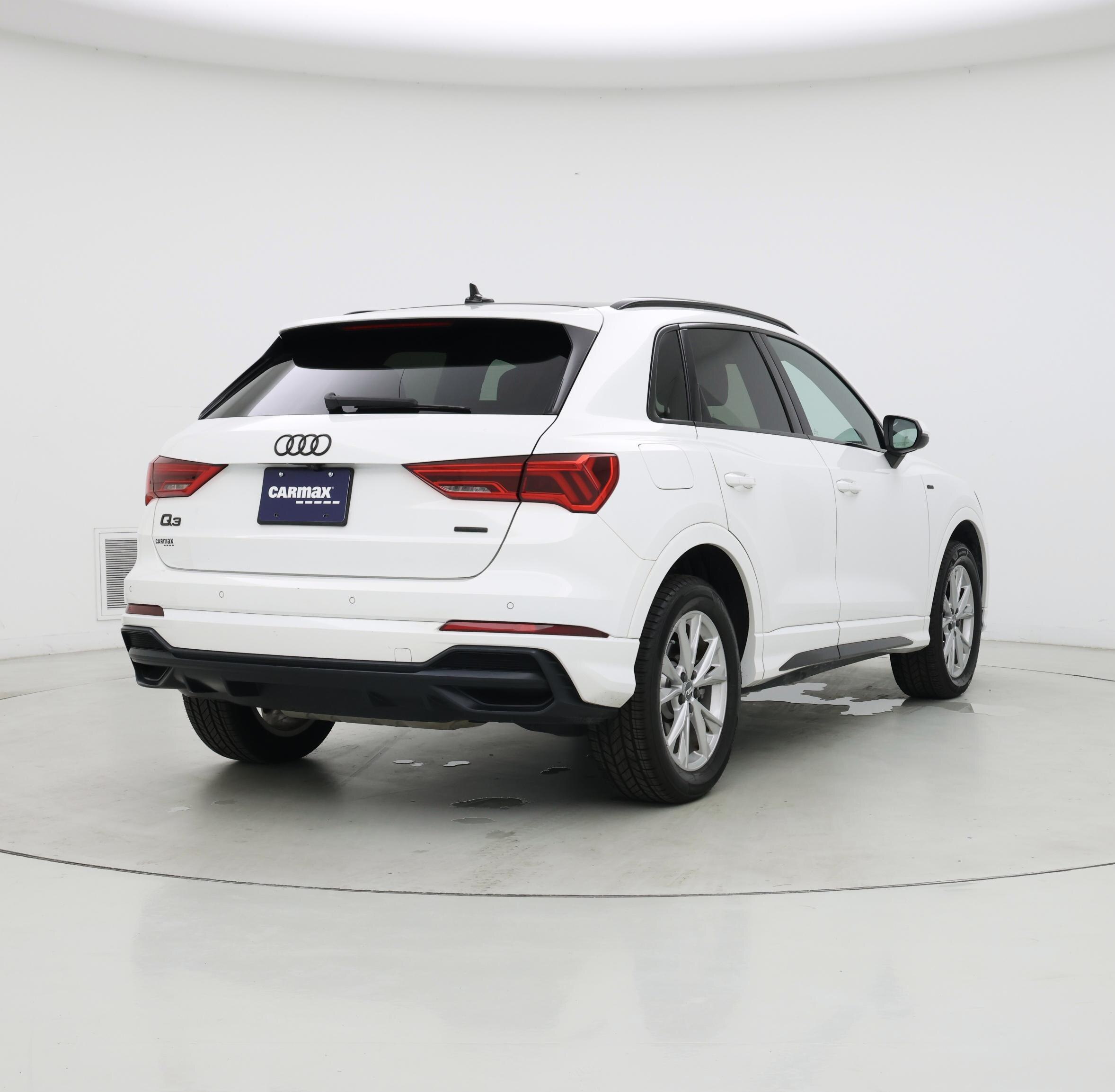 Thumbnail: 2021 Audi Q3 - 8
