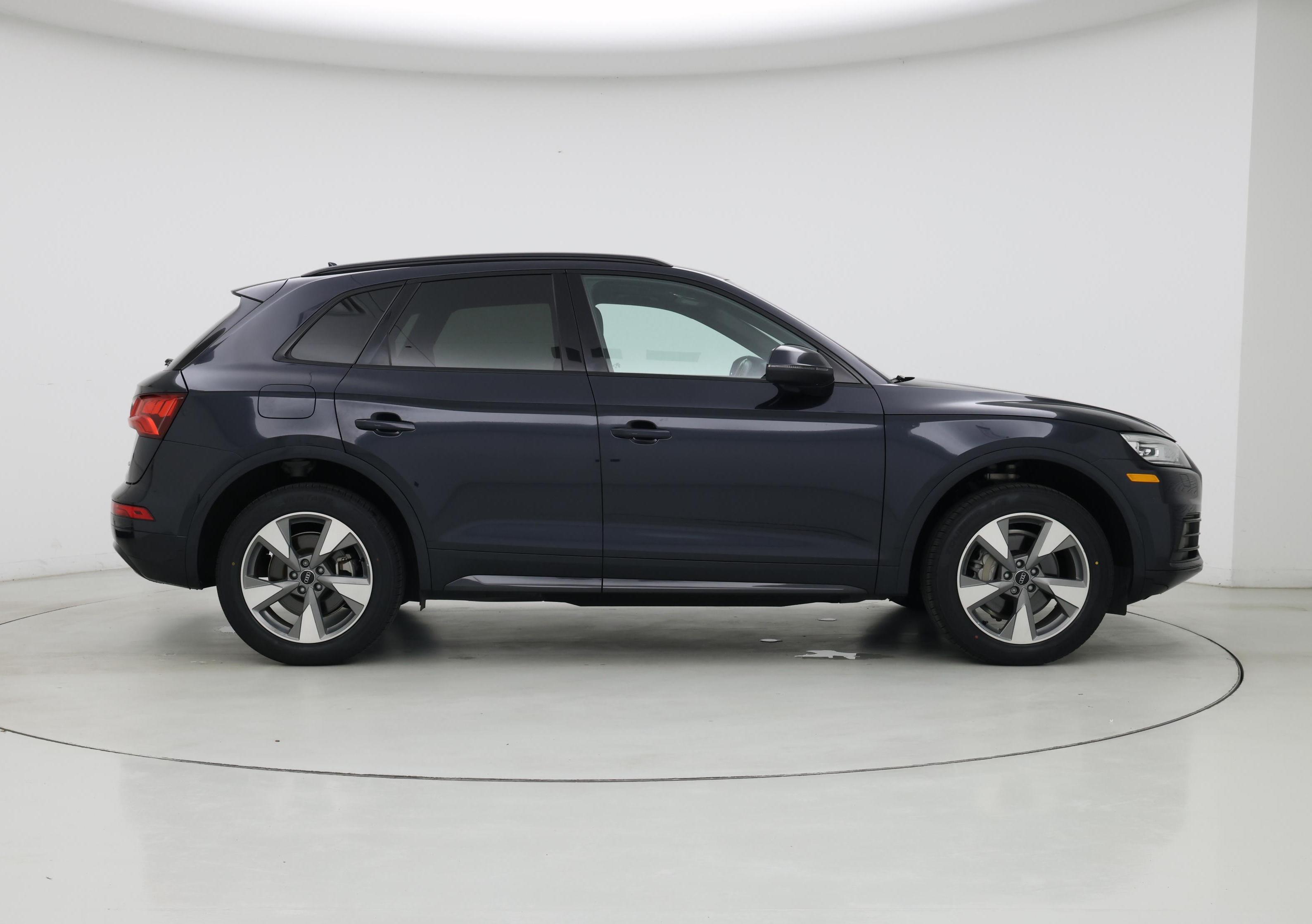Thumbnail: 2020 Audi Q5 - 7